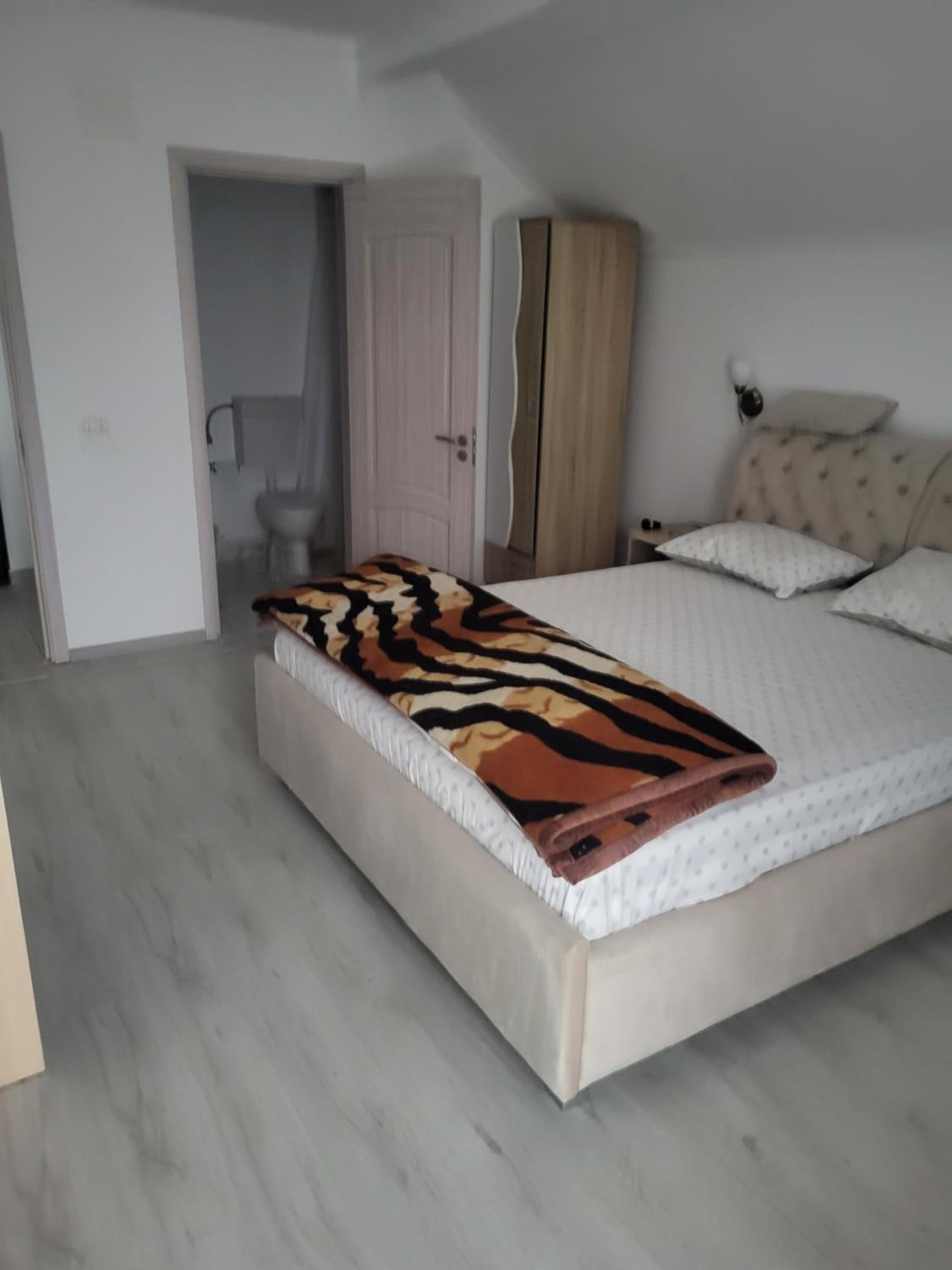 Villa photo 1