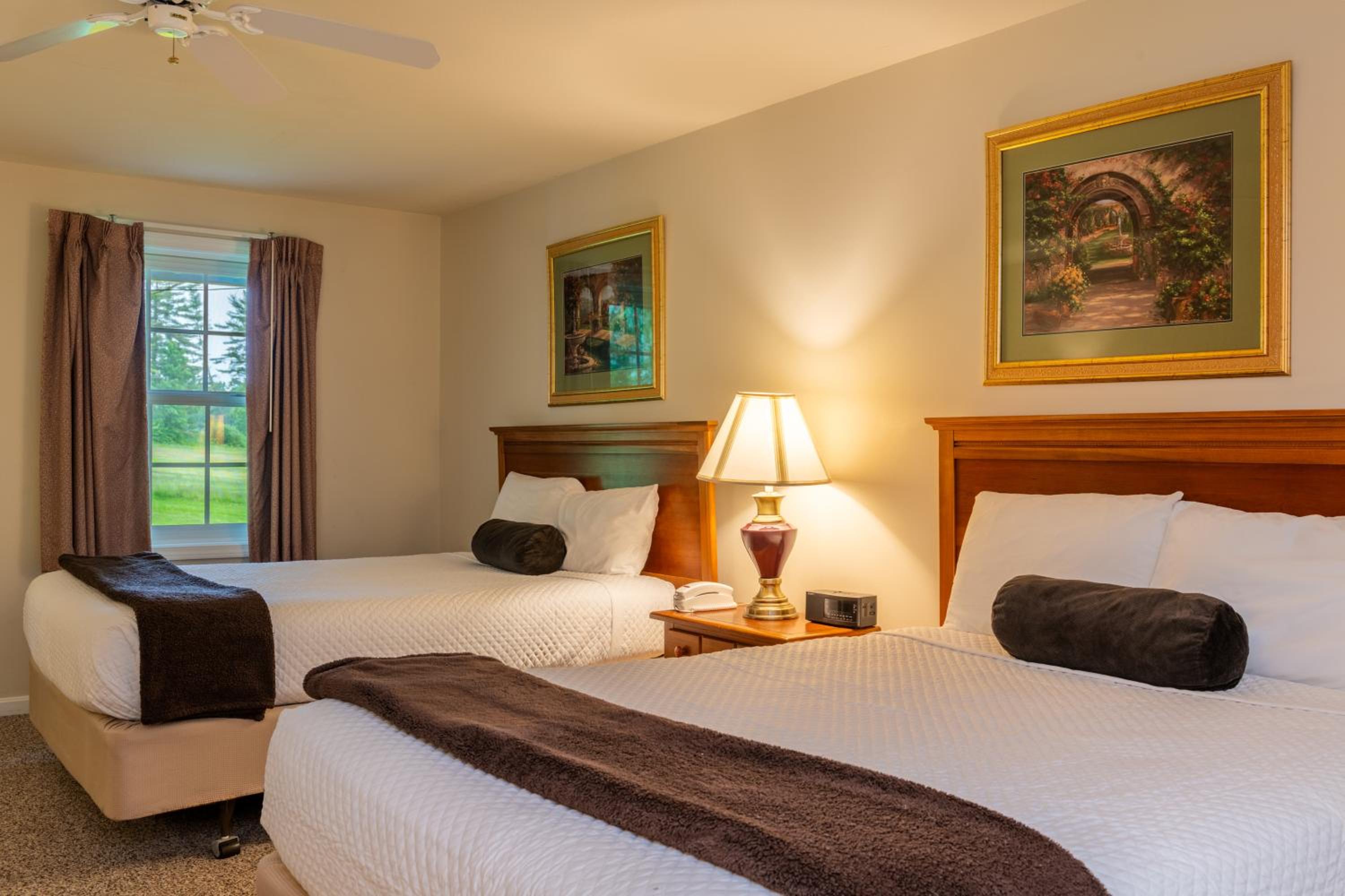 Townhome, 2 Bedrooms