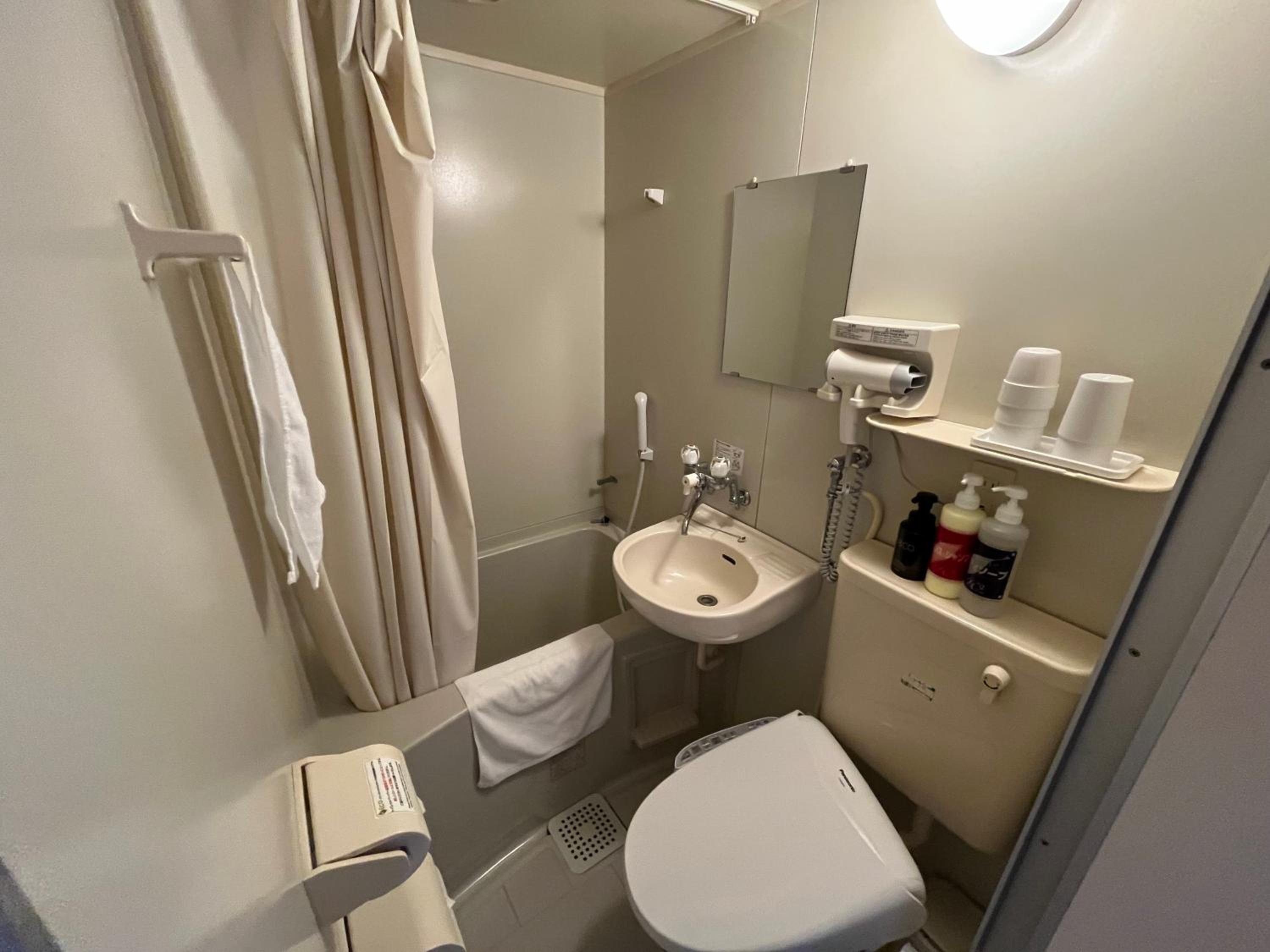 Twin Room with Tatami Area - Non-Smoking - Photo 10