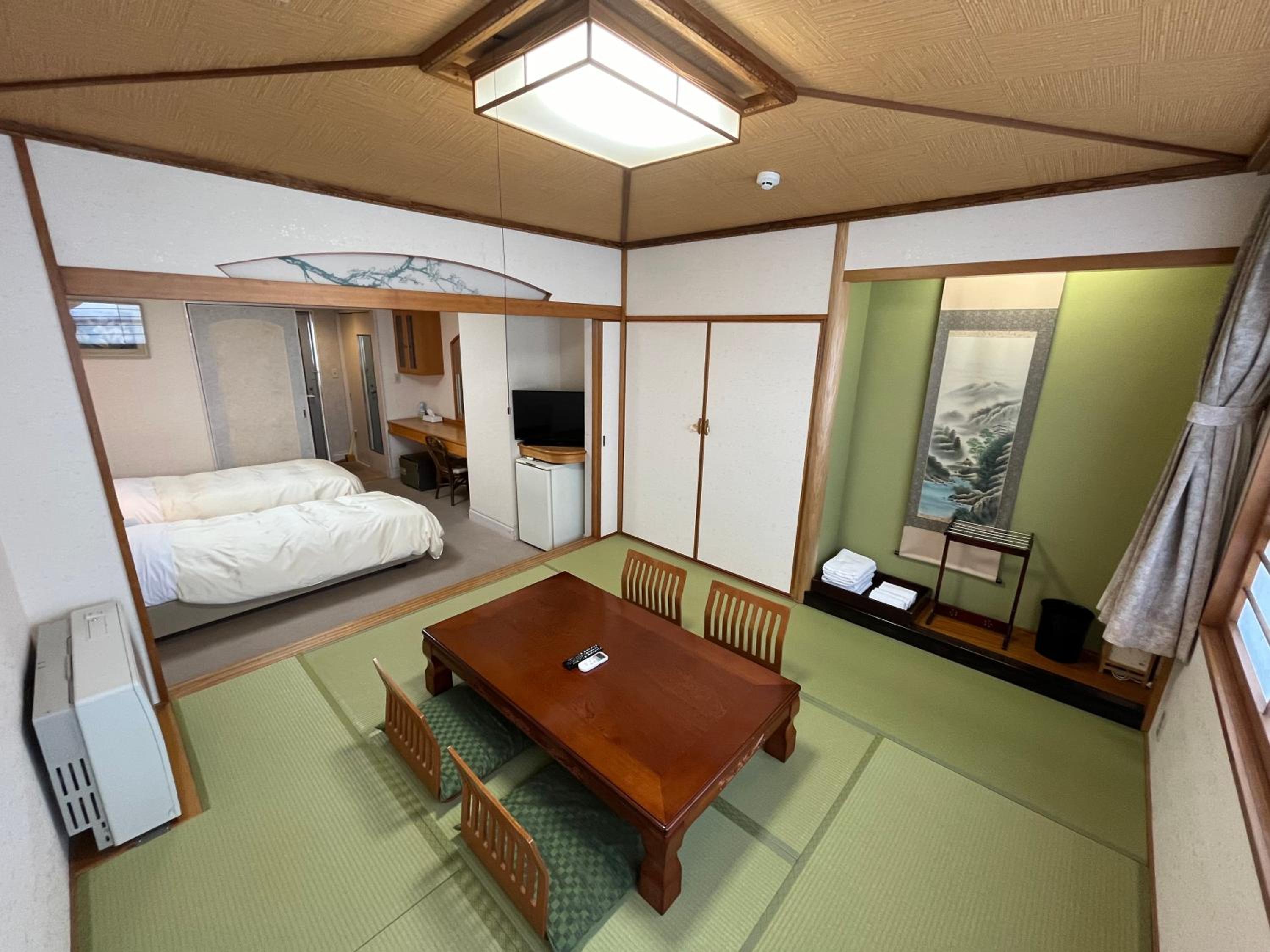 Twin Room with Tatami Area - Non-Smoking - Photo 7