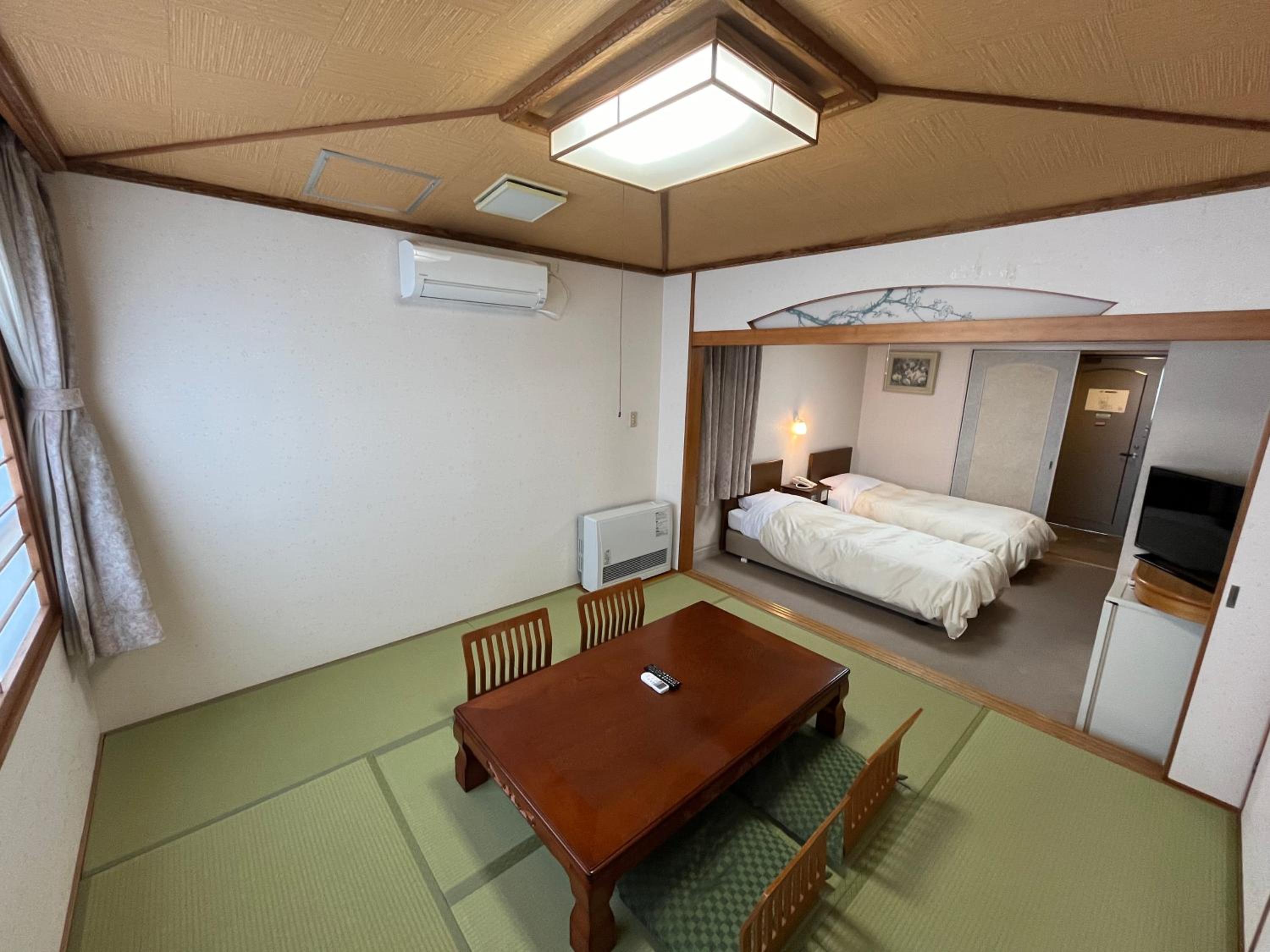 Twin Room with Tatami Area - Non-Smoking - Photo 5