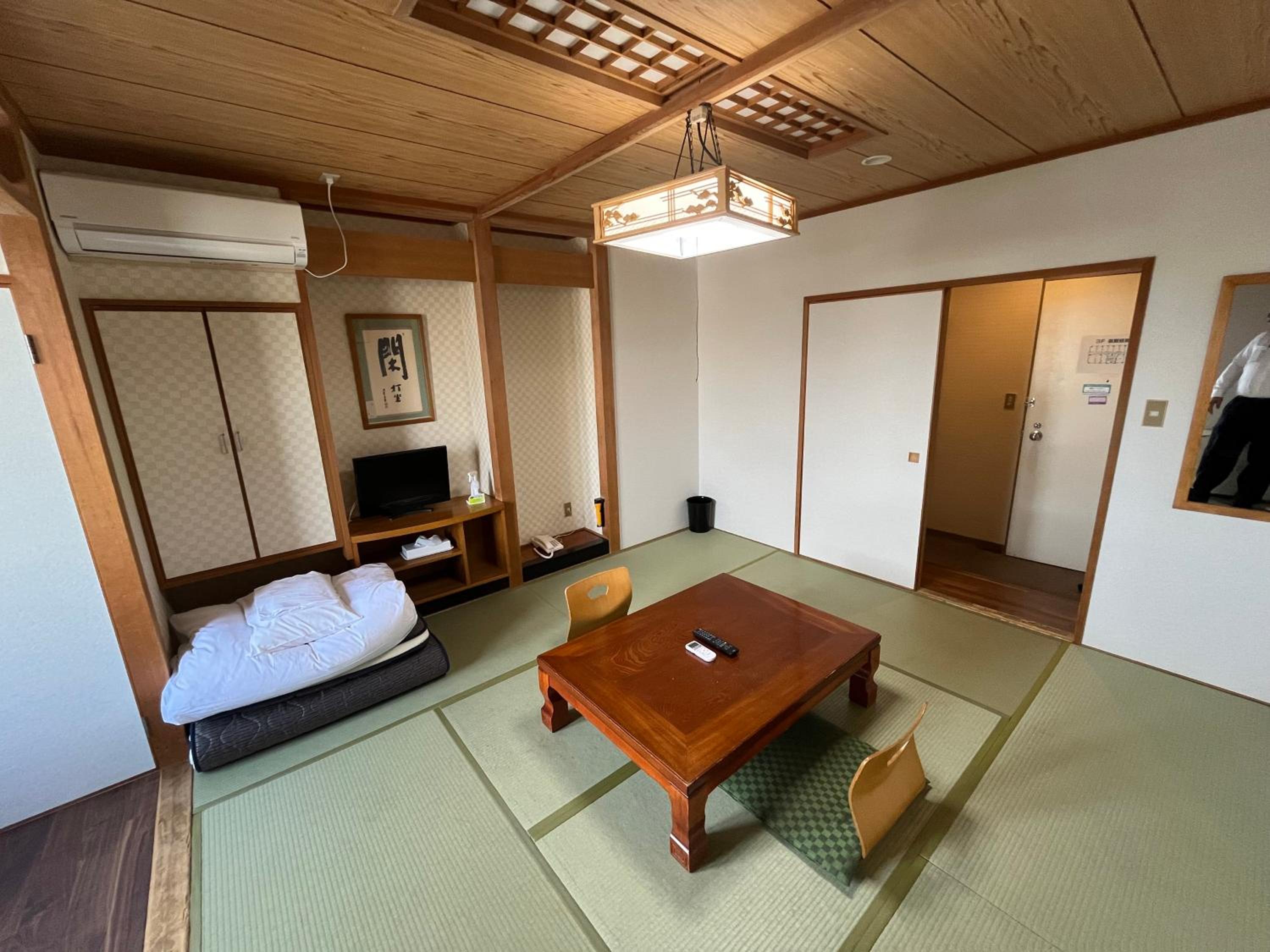 Japanese-Style Room - Non-Smoking - Photo 1