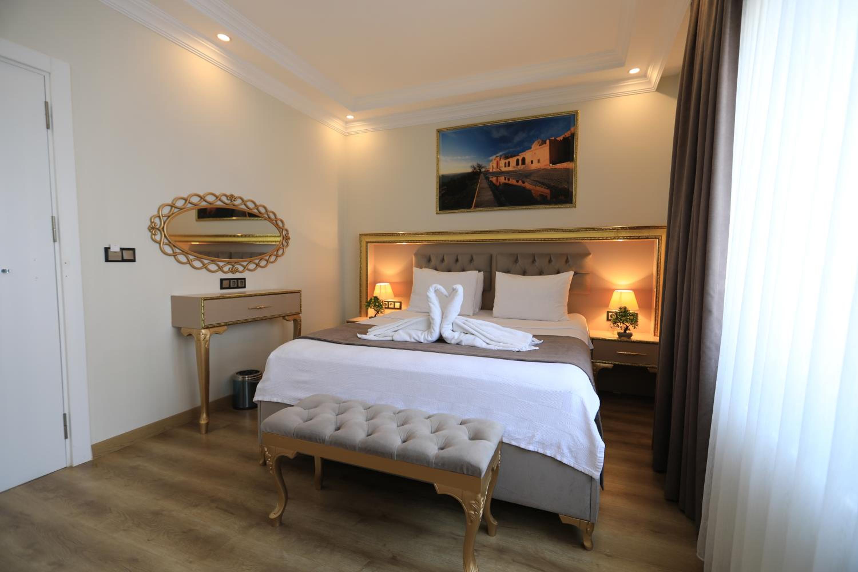 Large Double Room photo 2