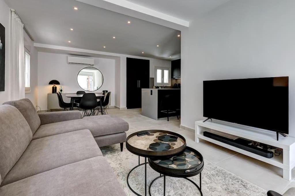 Apartamento de dos habitaciones con balcón