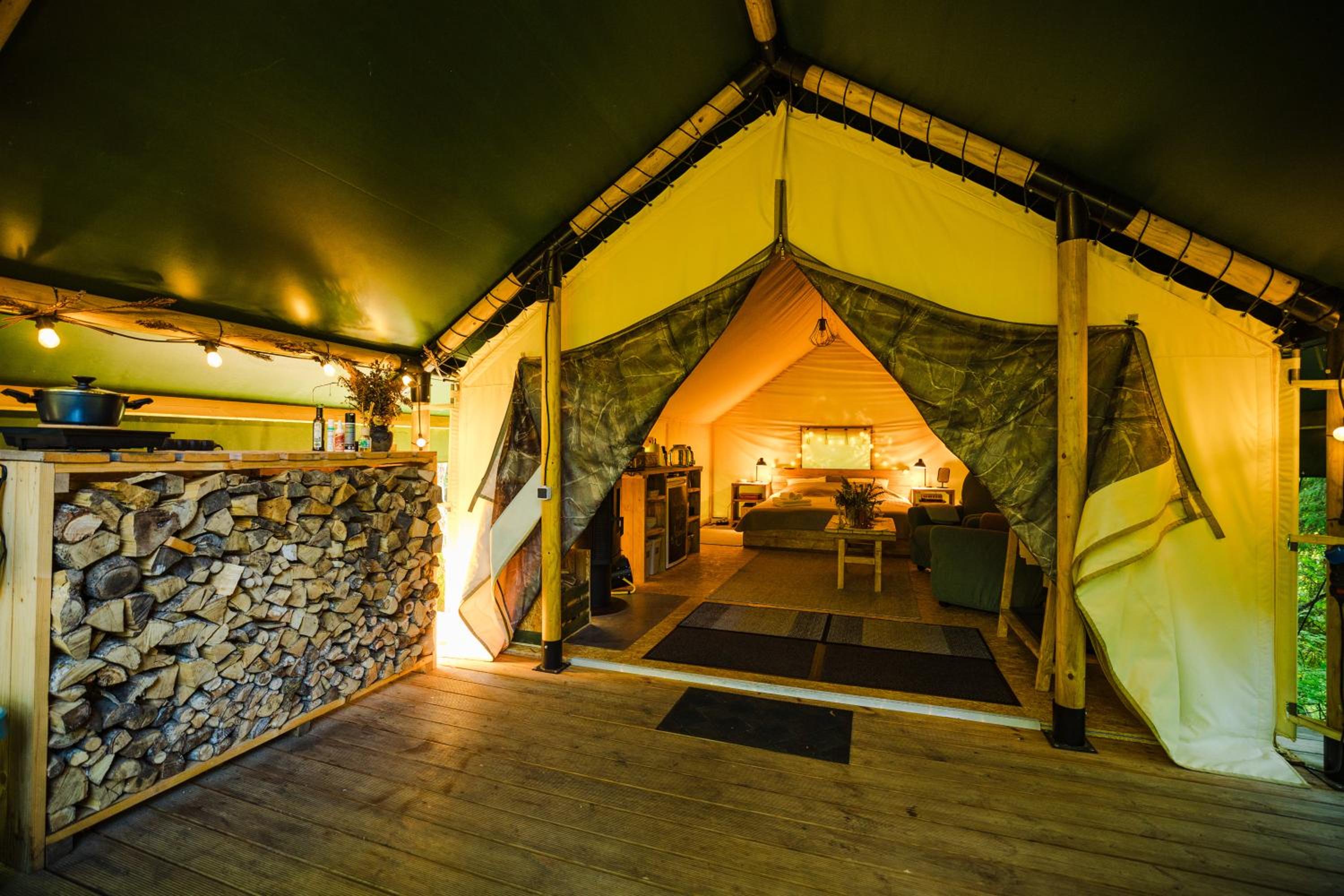 Tent - Photo 30