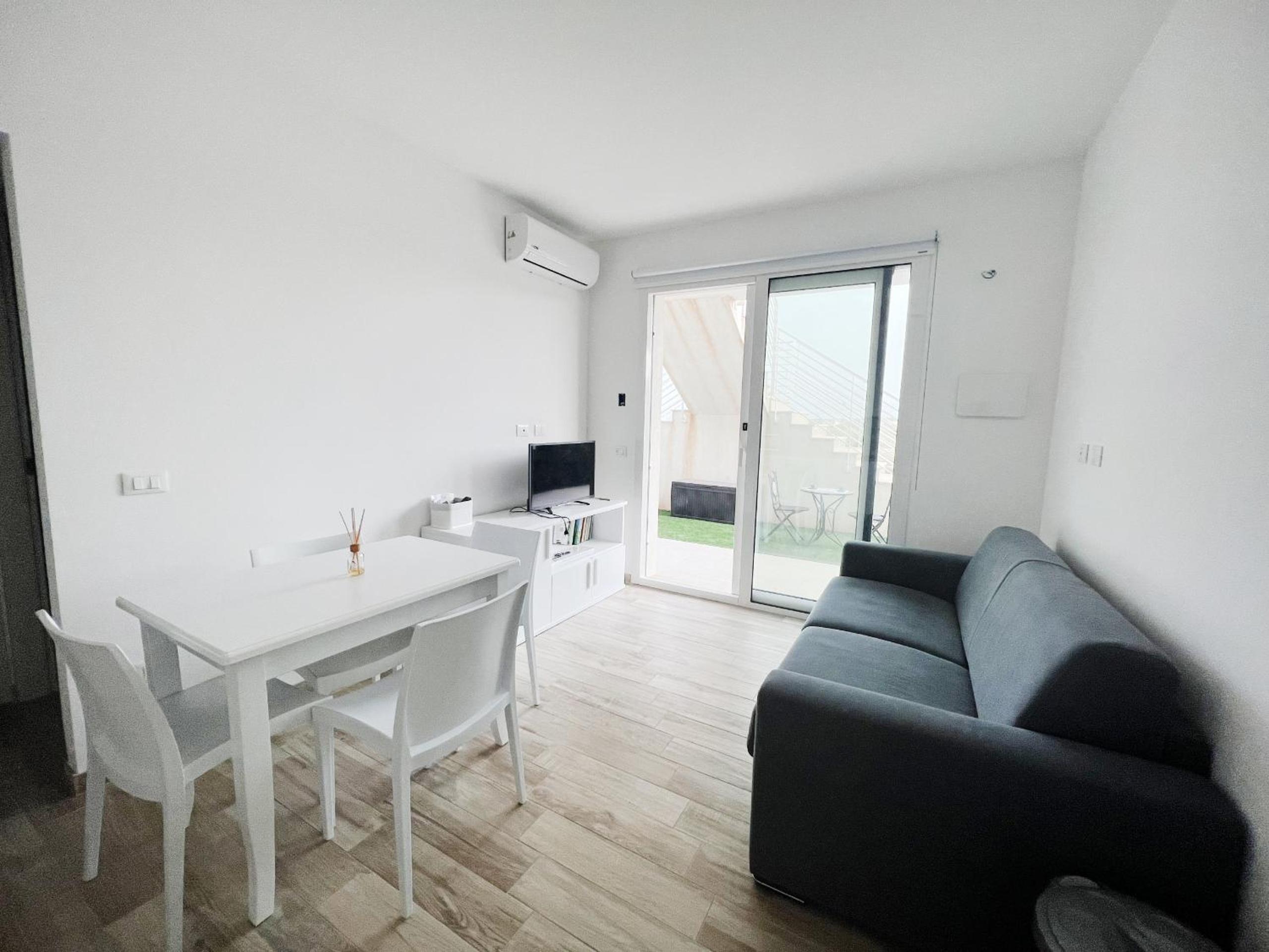 One-Bedroom Apartment With Sea View