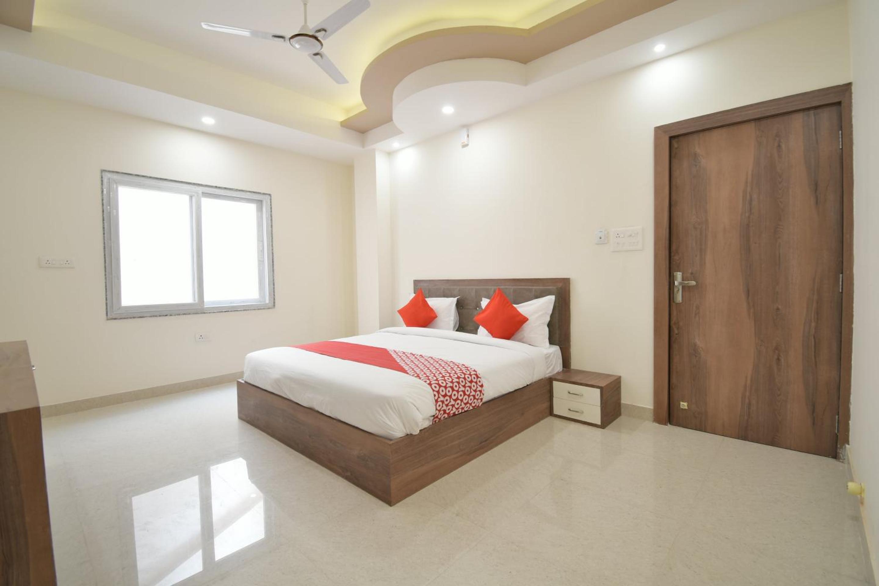 Classic Triple Room photo 1