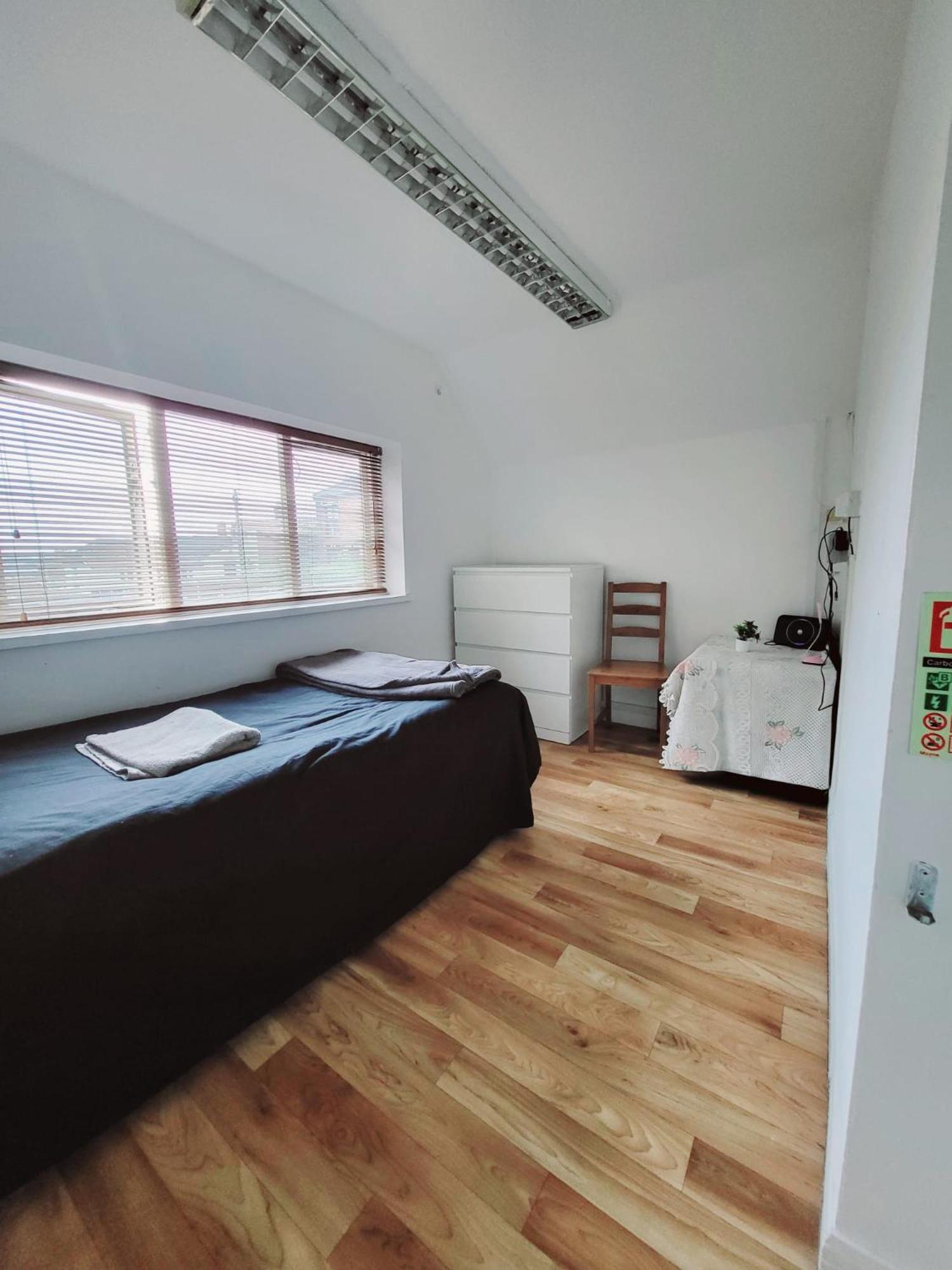 Economy Single Room