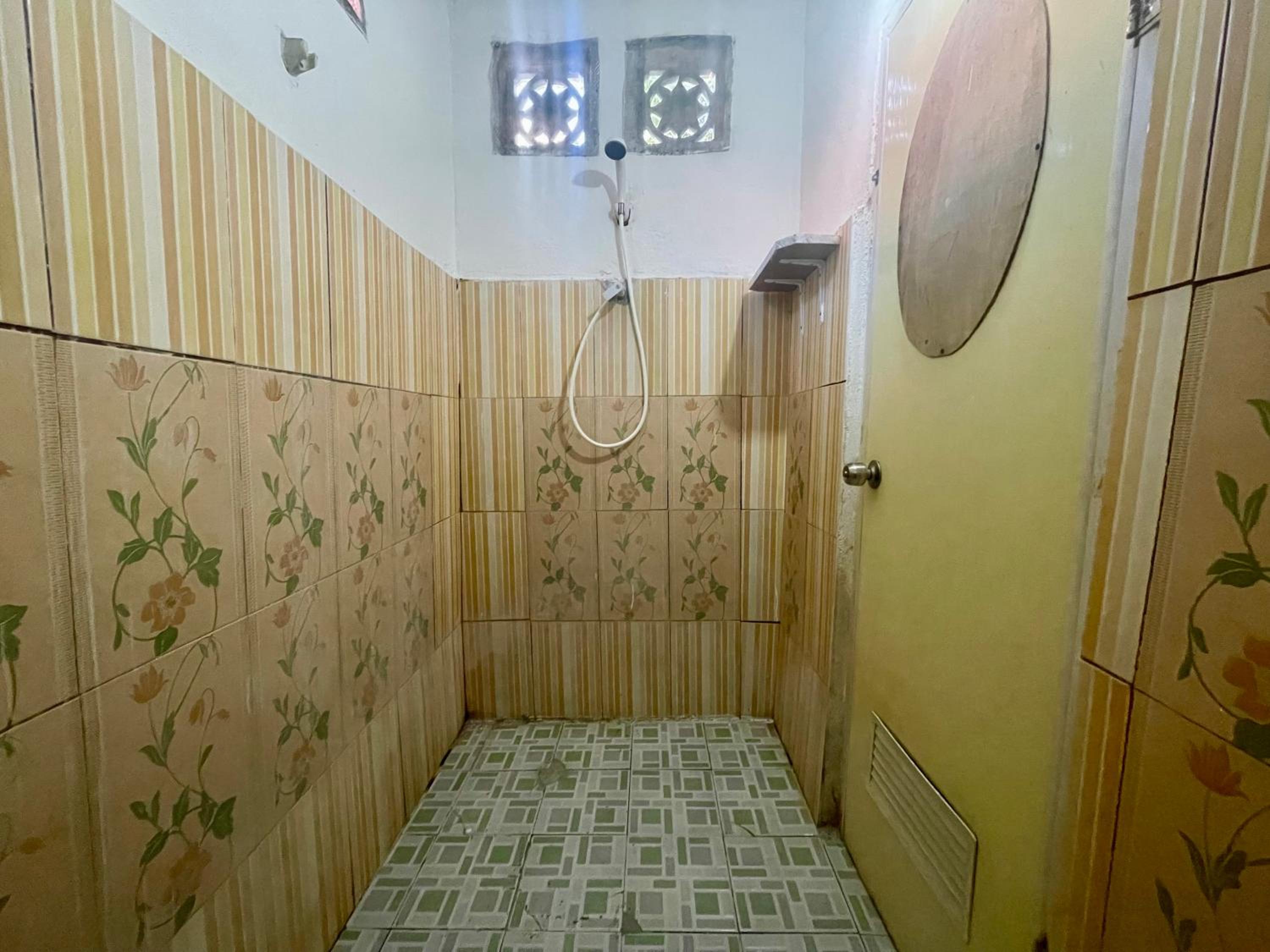 Bunk Bed in Mixed Dormitory Room photo 3