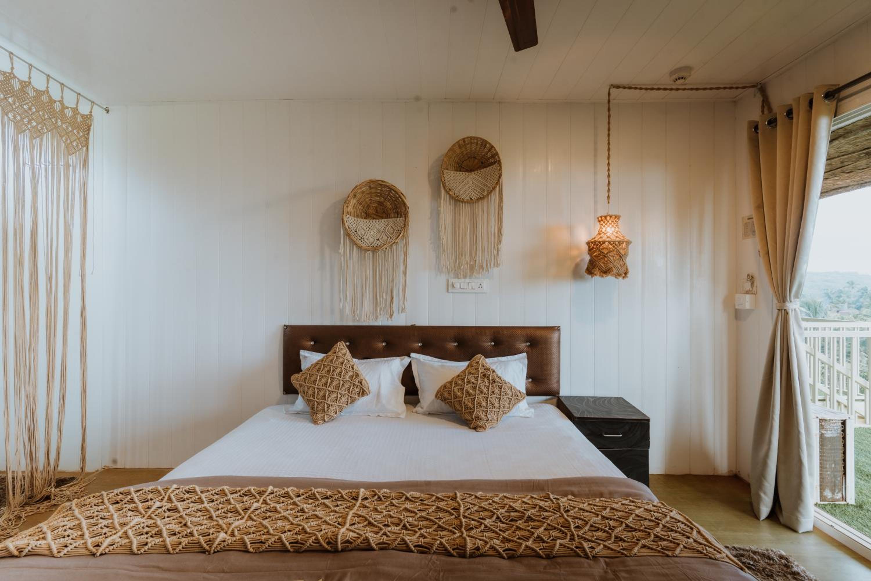 Deluxe Double Room With Sea View photo 3