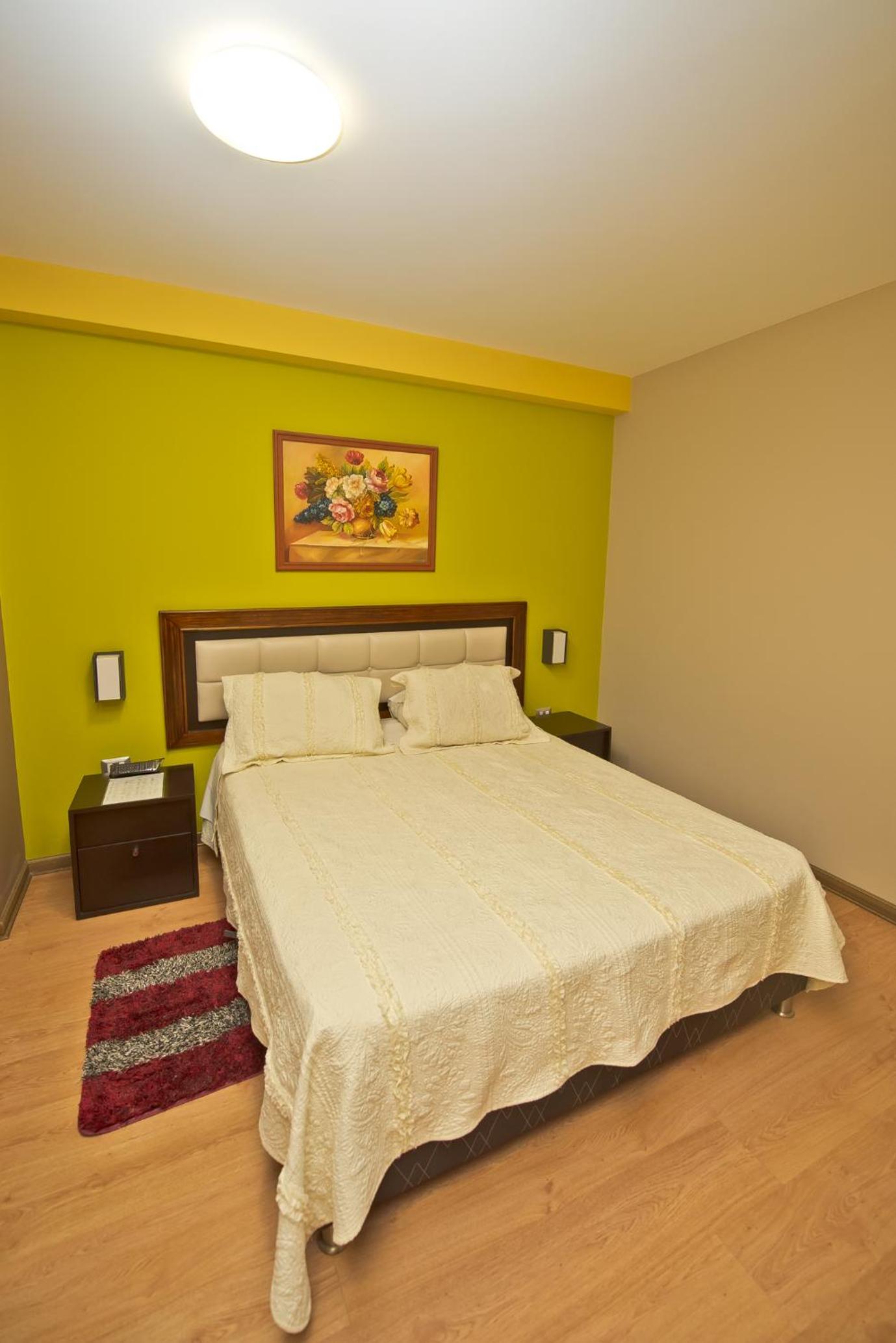 Single Room photo 1
