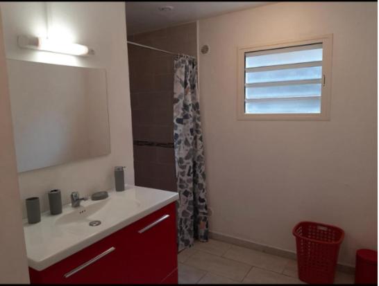 Two-Bedroom House - Photo 7