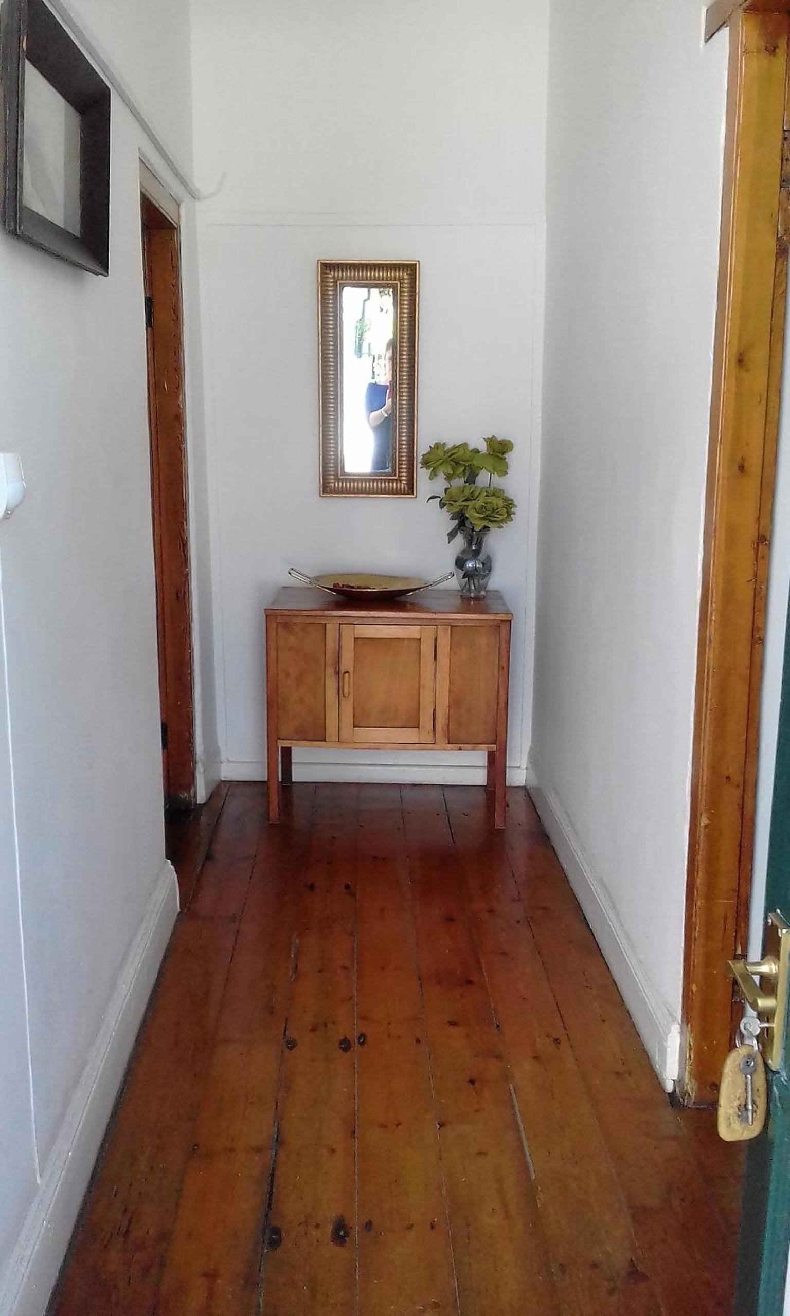 One-Bedroom Cottage - Photo 3