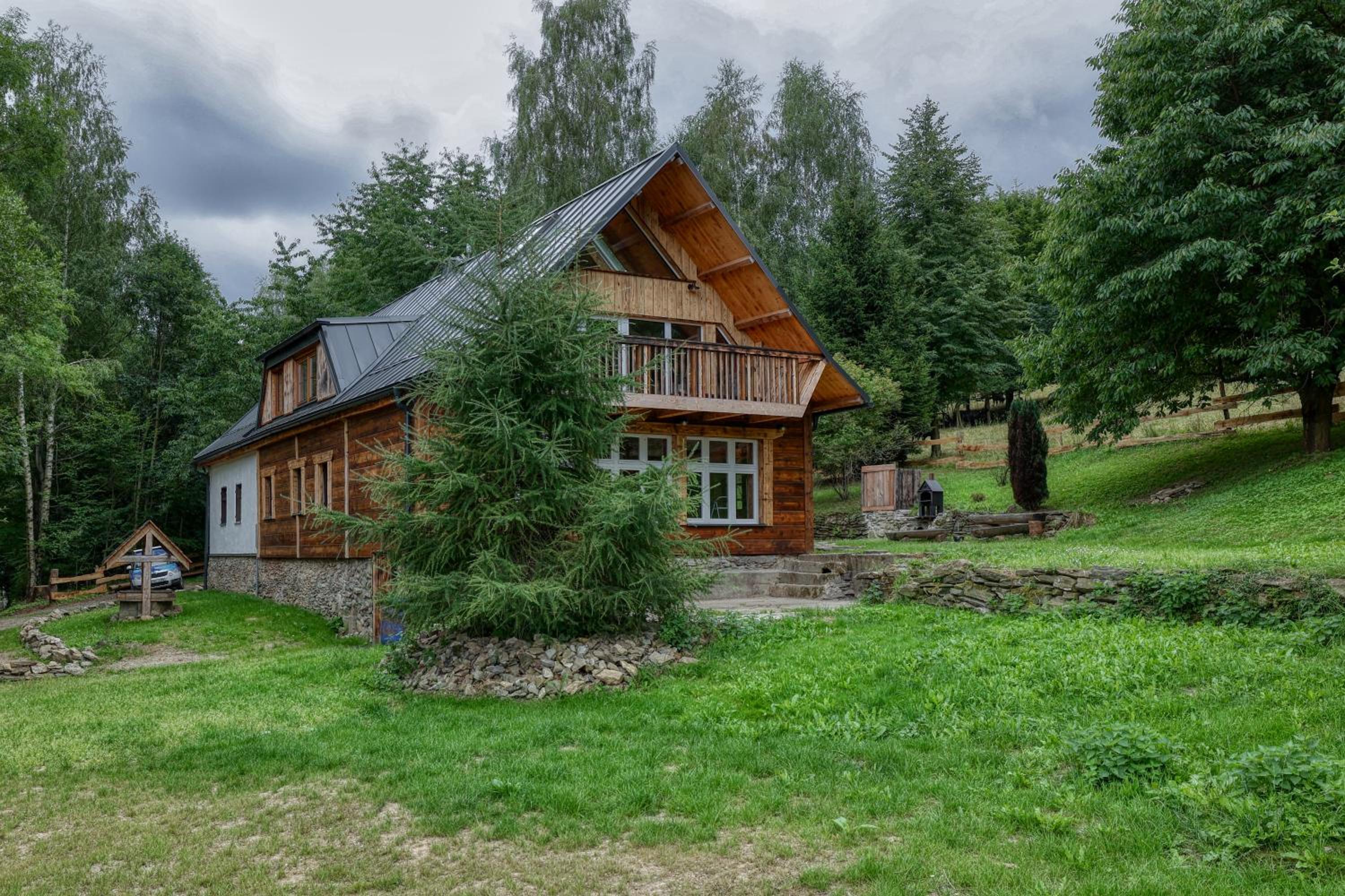 Villa photo 2