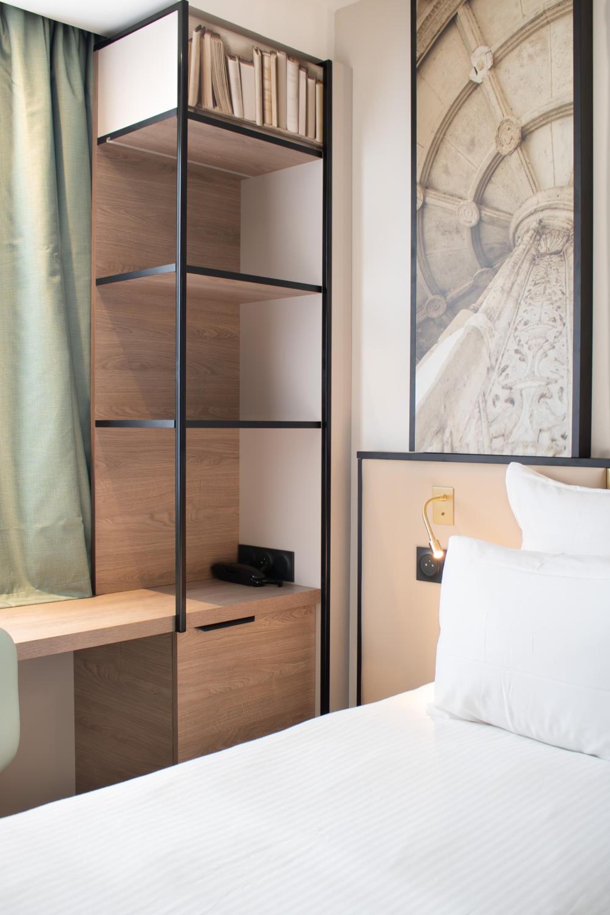 Economy Double Room photo 2