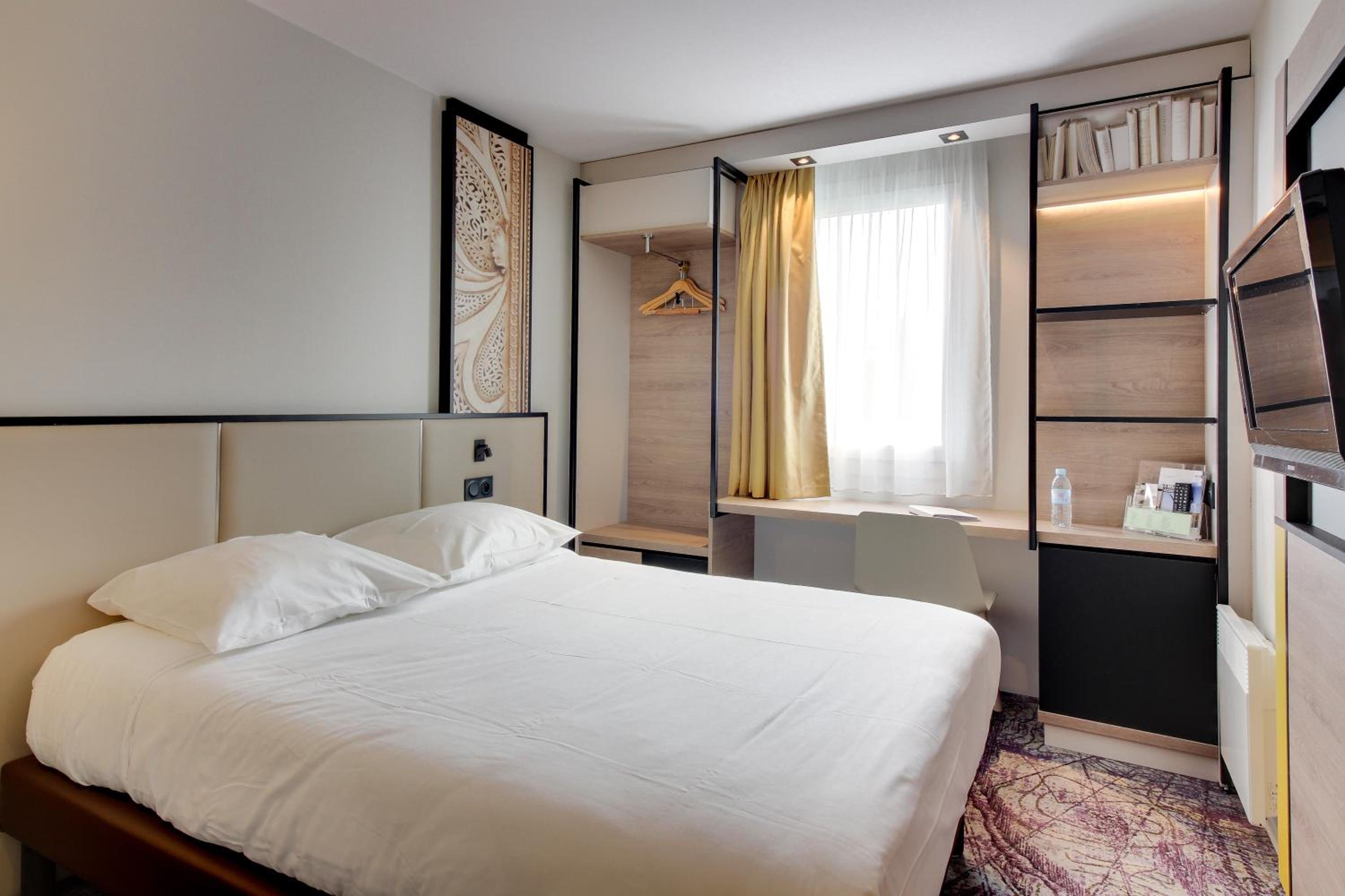 Double Room - Photo 3