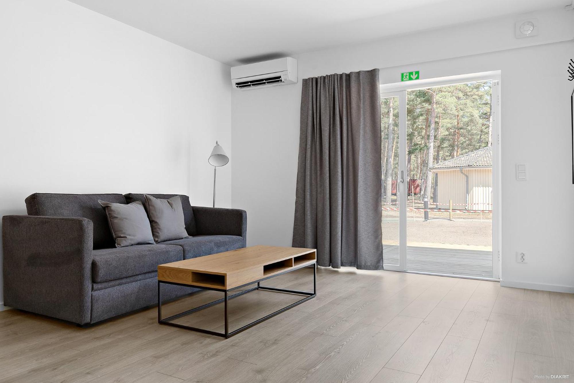 Apartment photo 2