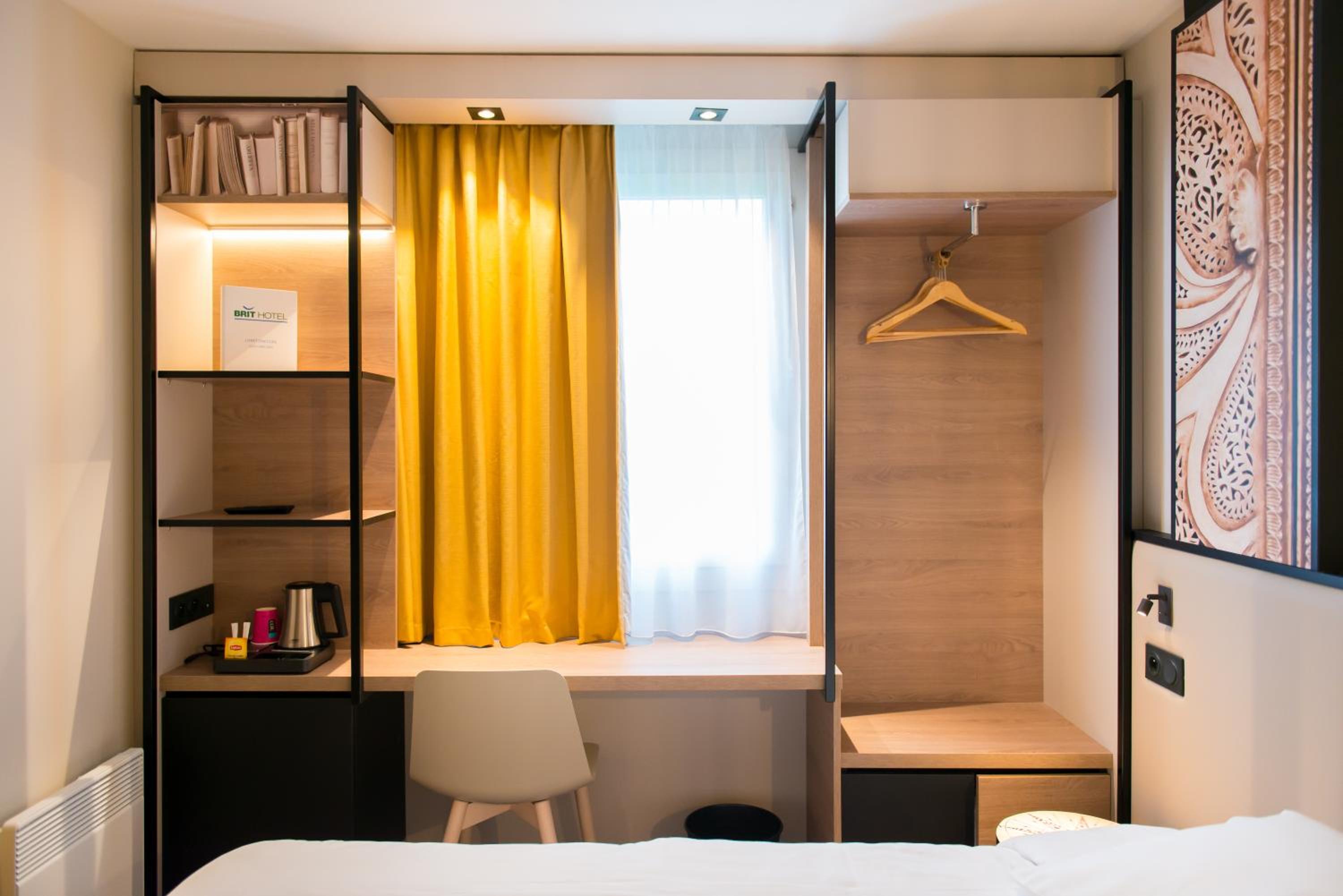 Double Room - Photo 7