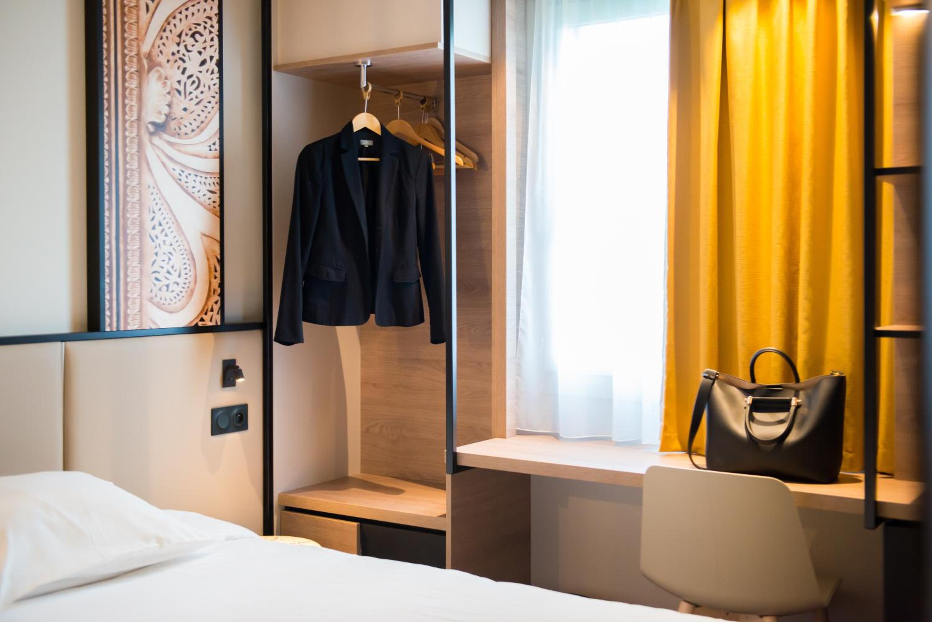 Double Room - Photo 8