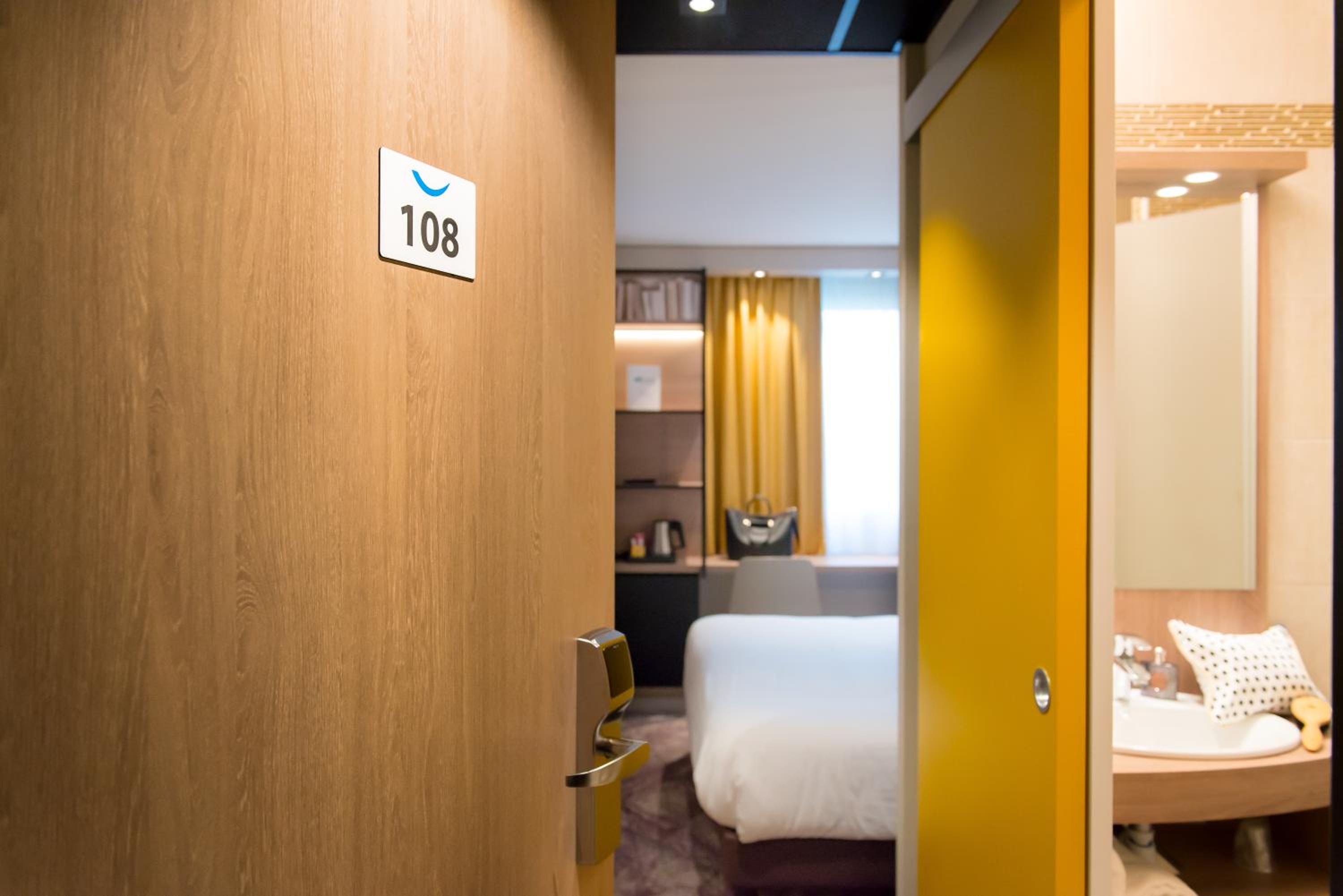 Double Room - Photo 11