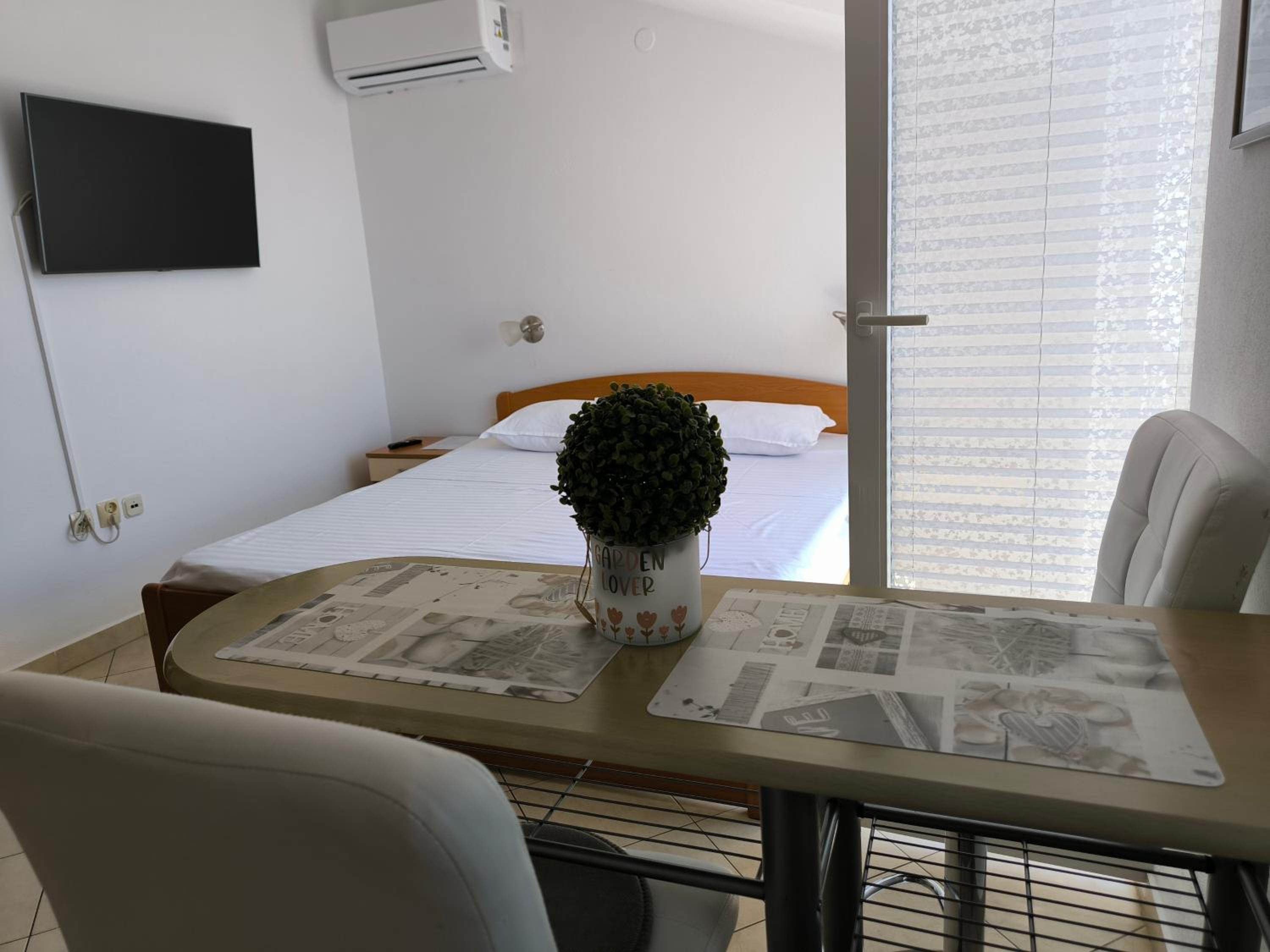 Studio with Sea View - Photo 10