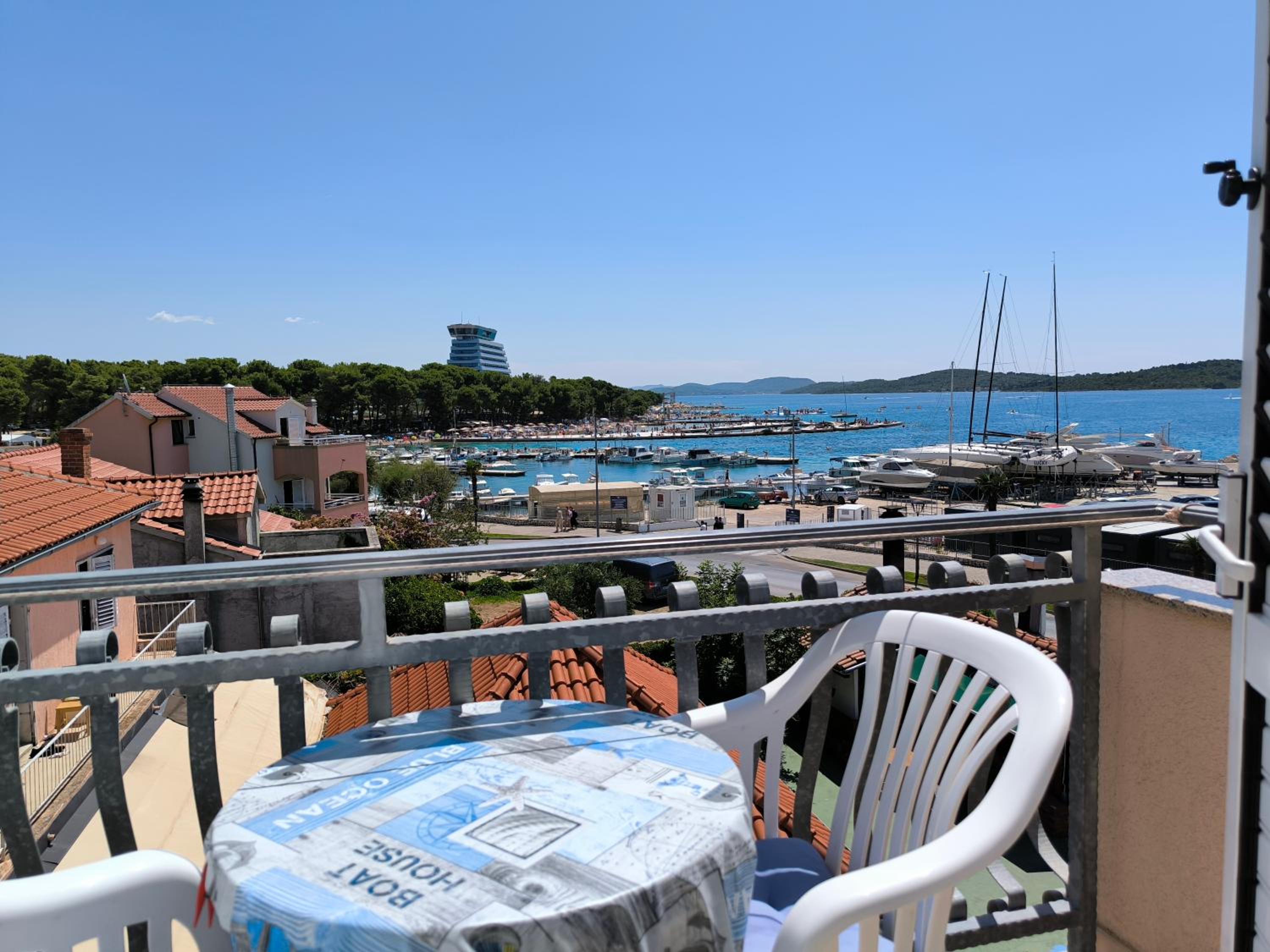 Studio with Sea View - Photo 21