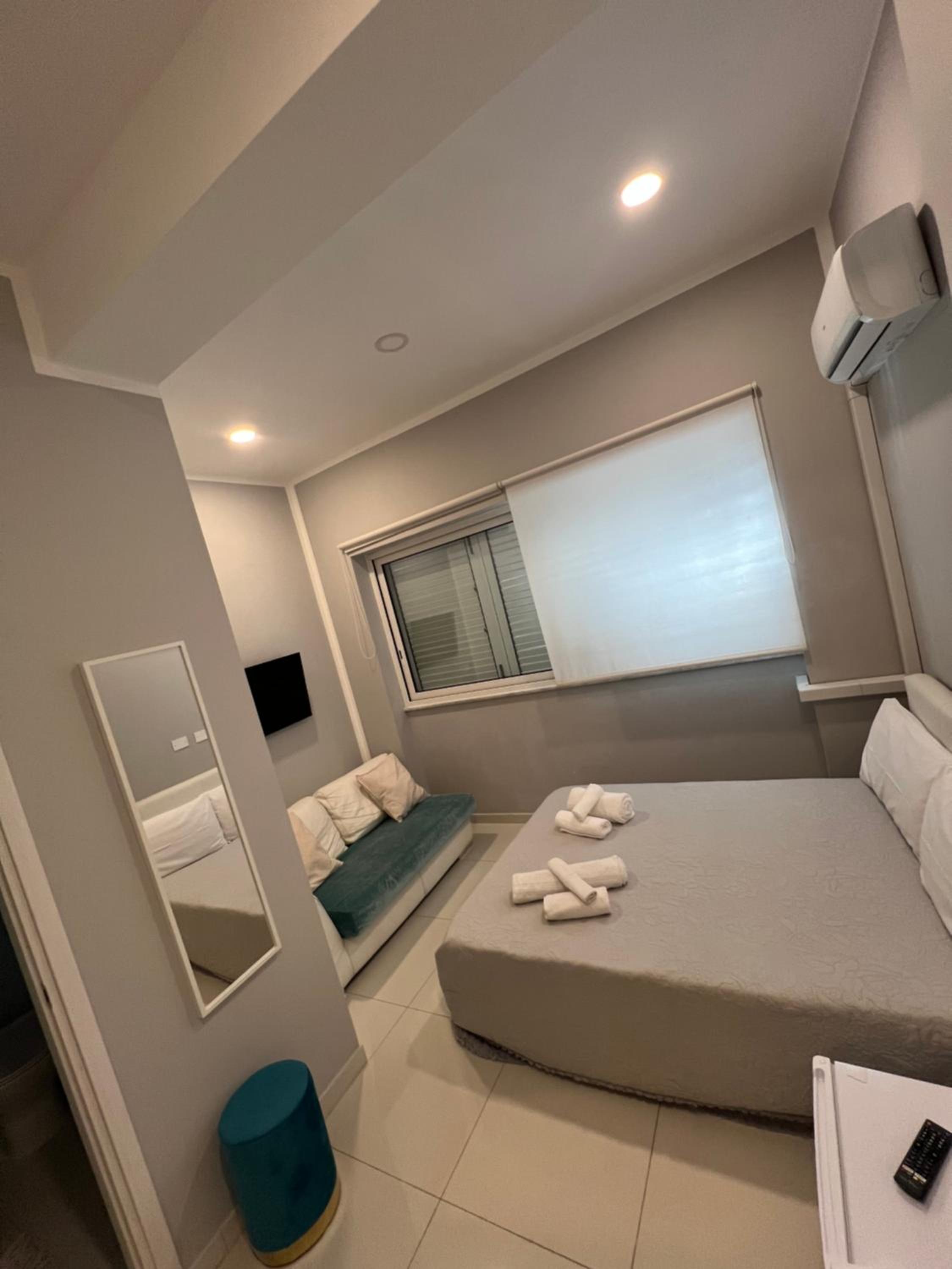 Double Room with Sea View photo 1