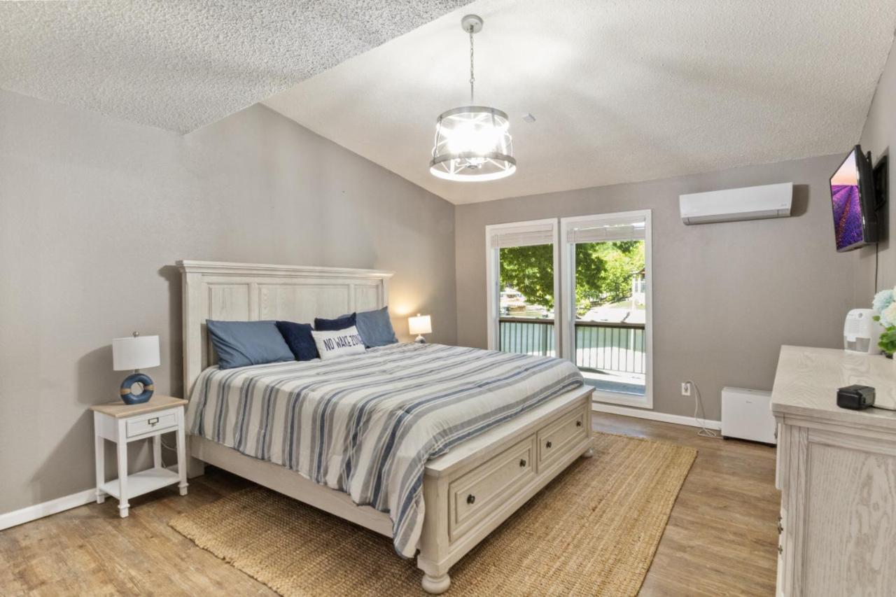 Four-Bedroom House photo 3
