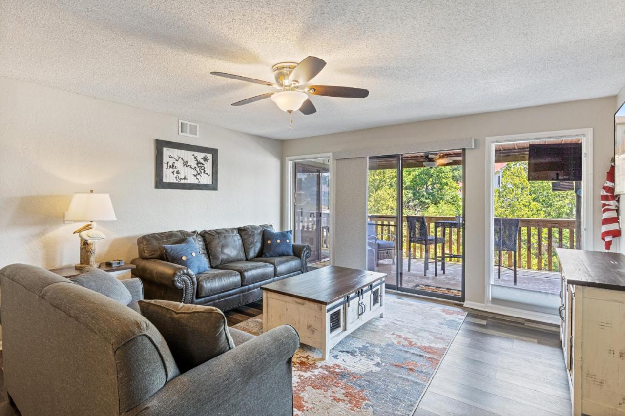 Apartment With Lake View photo 1