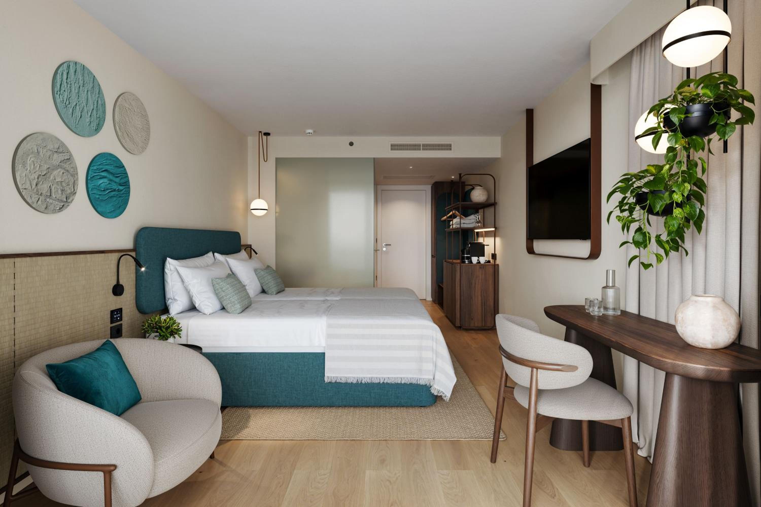 Room for 2 photo 2