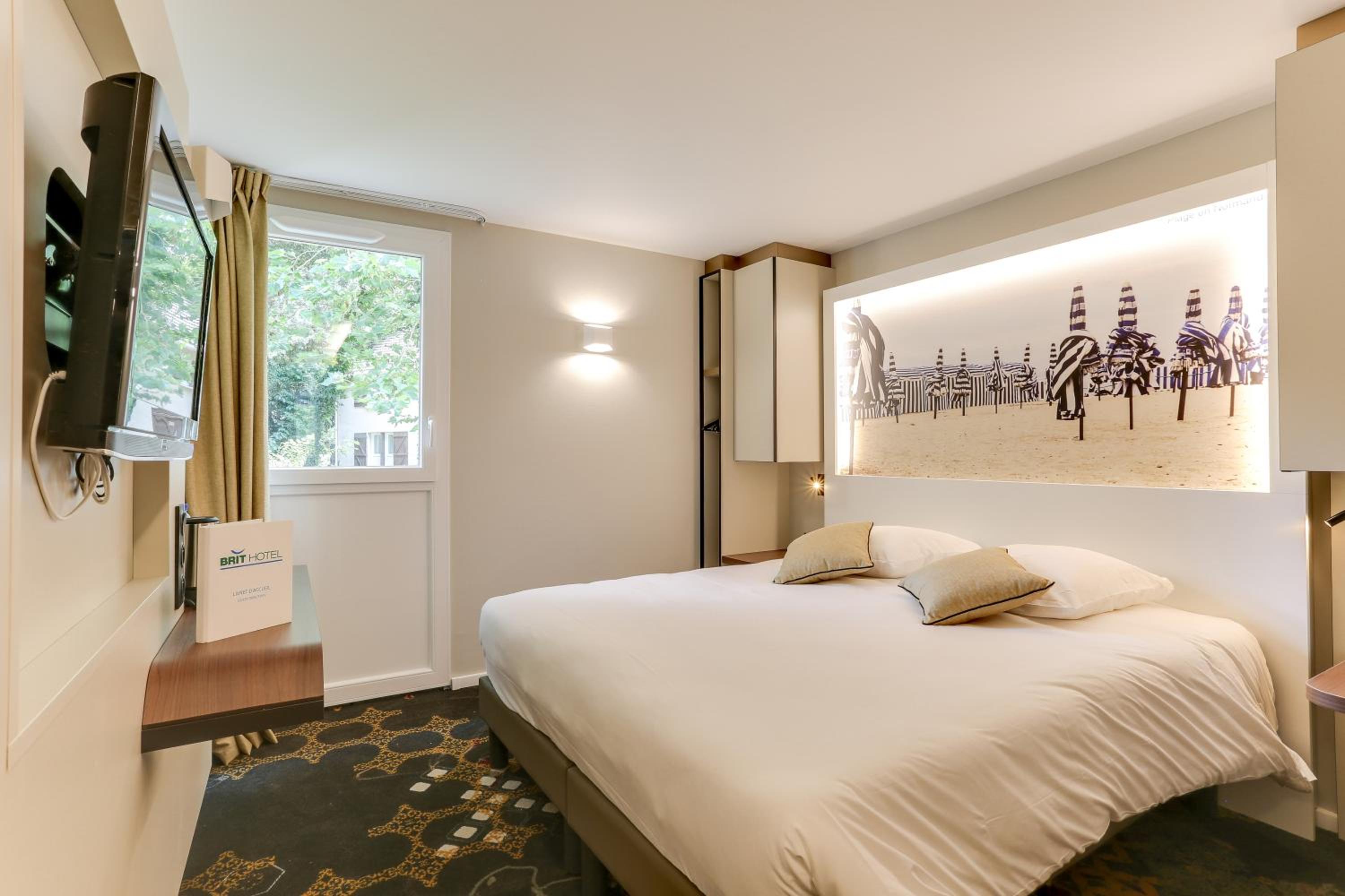 Double Room - Photo 2