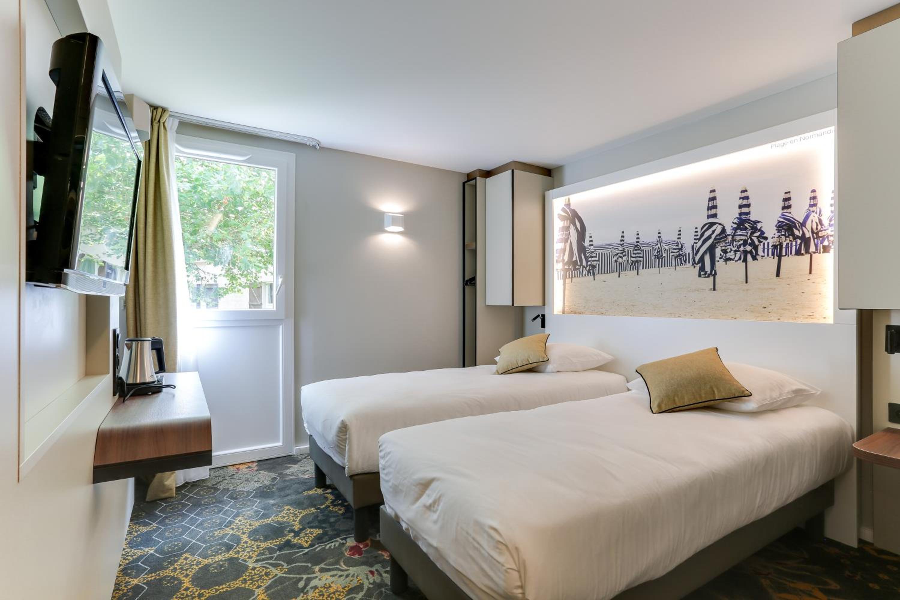Twin Room - Photo 5