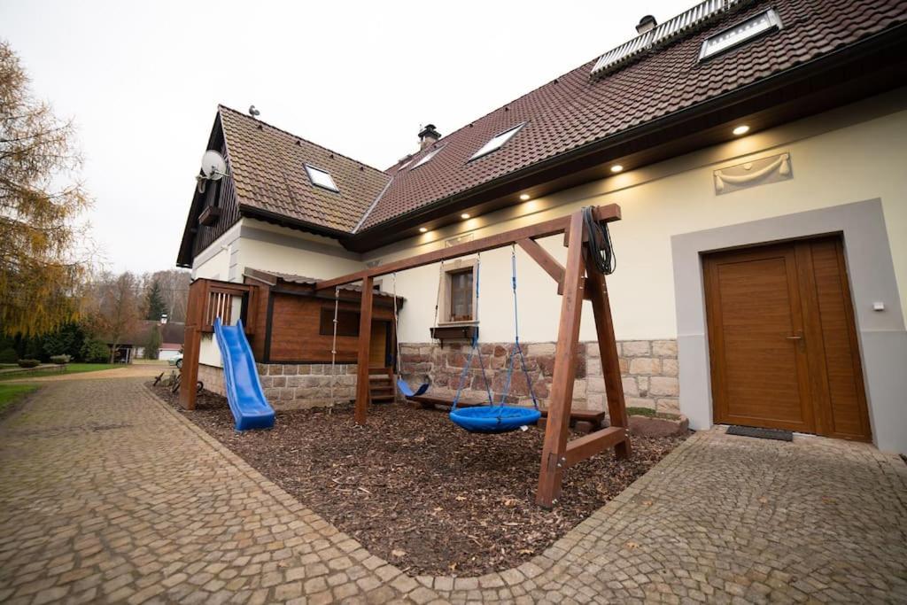 Villa photo 3