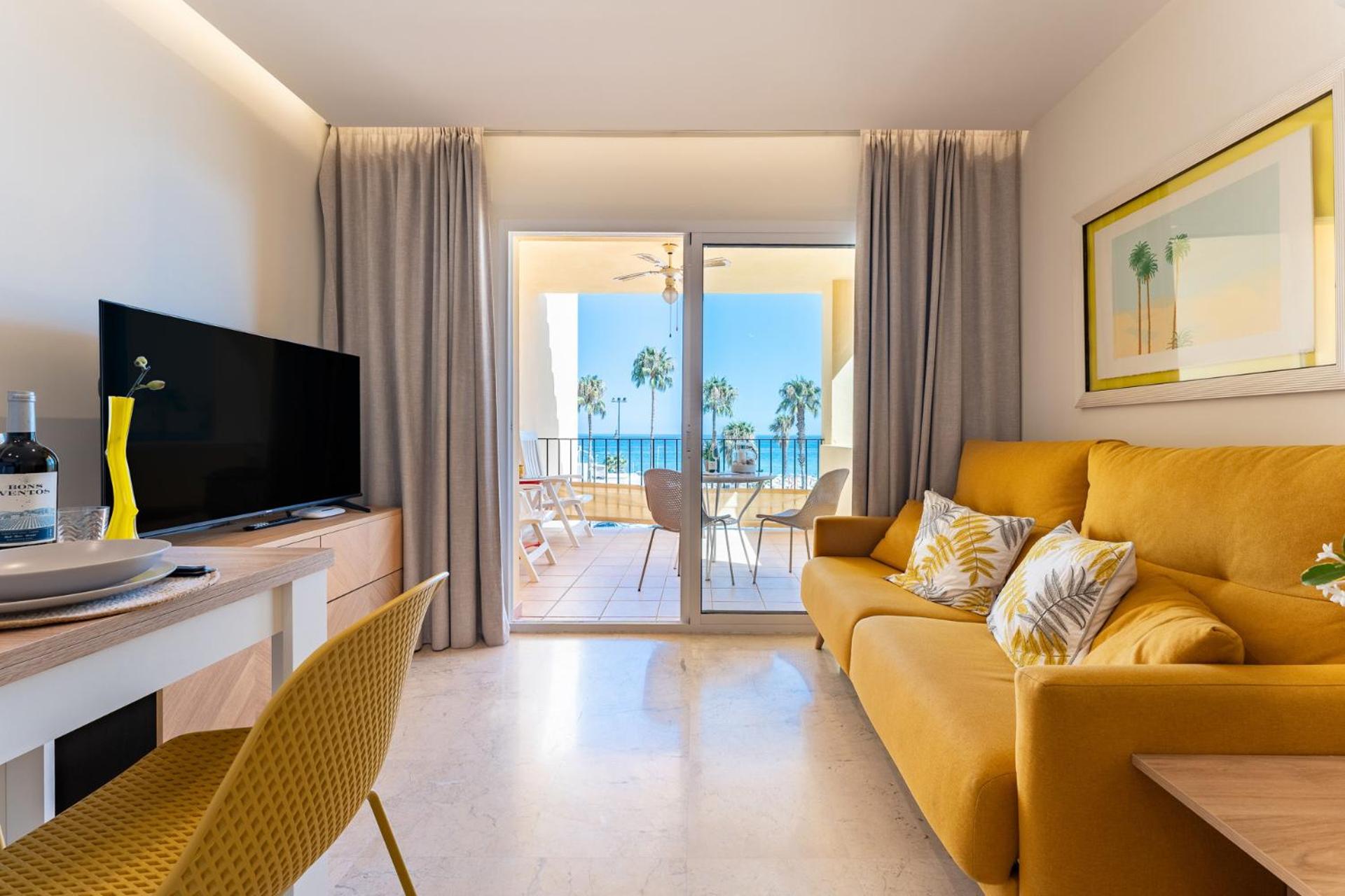 Apartamento de una habitación con vistas al mar y terraza