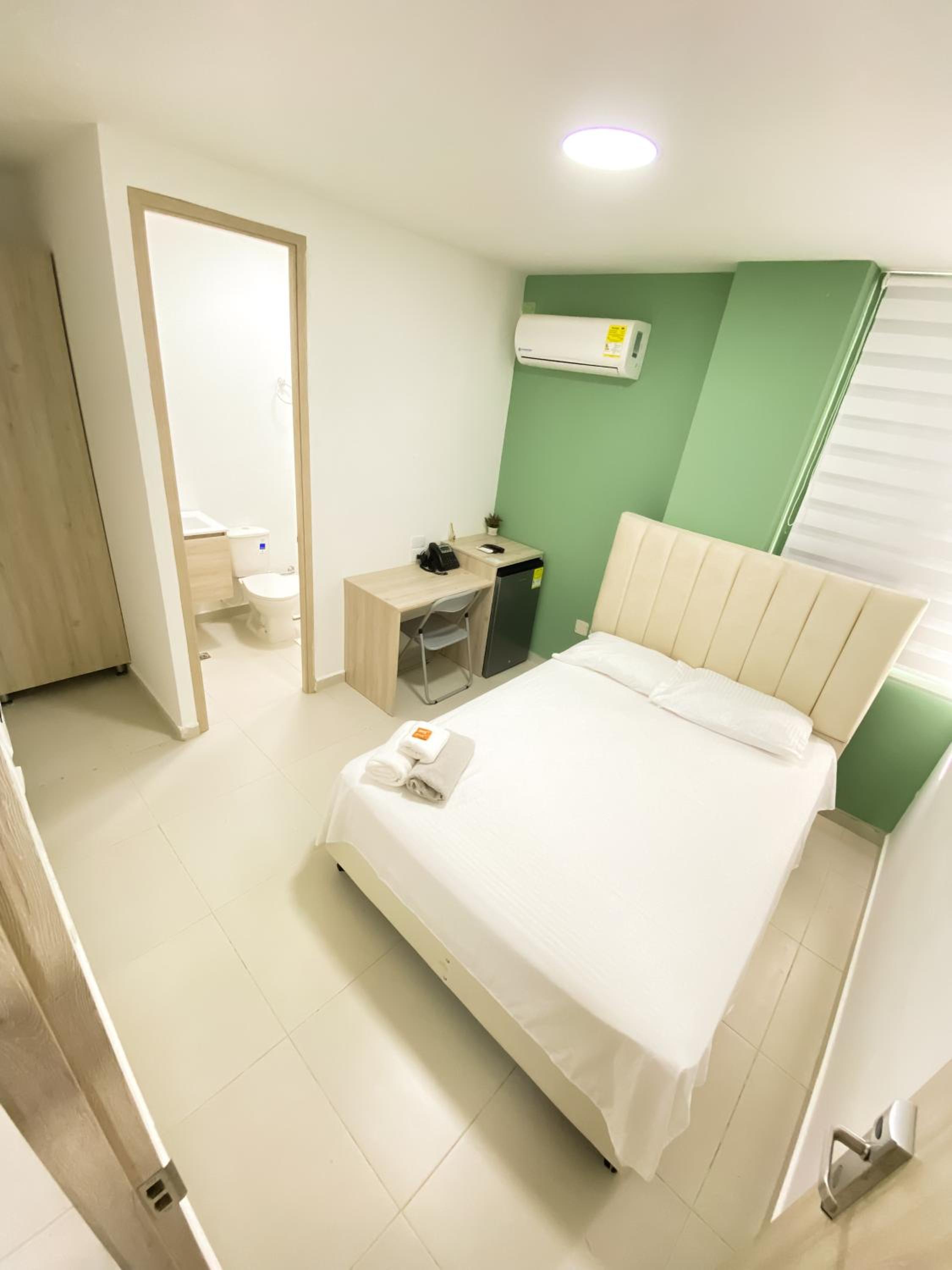 Deluxe Double Room photo 3