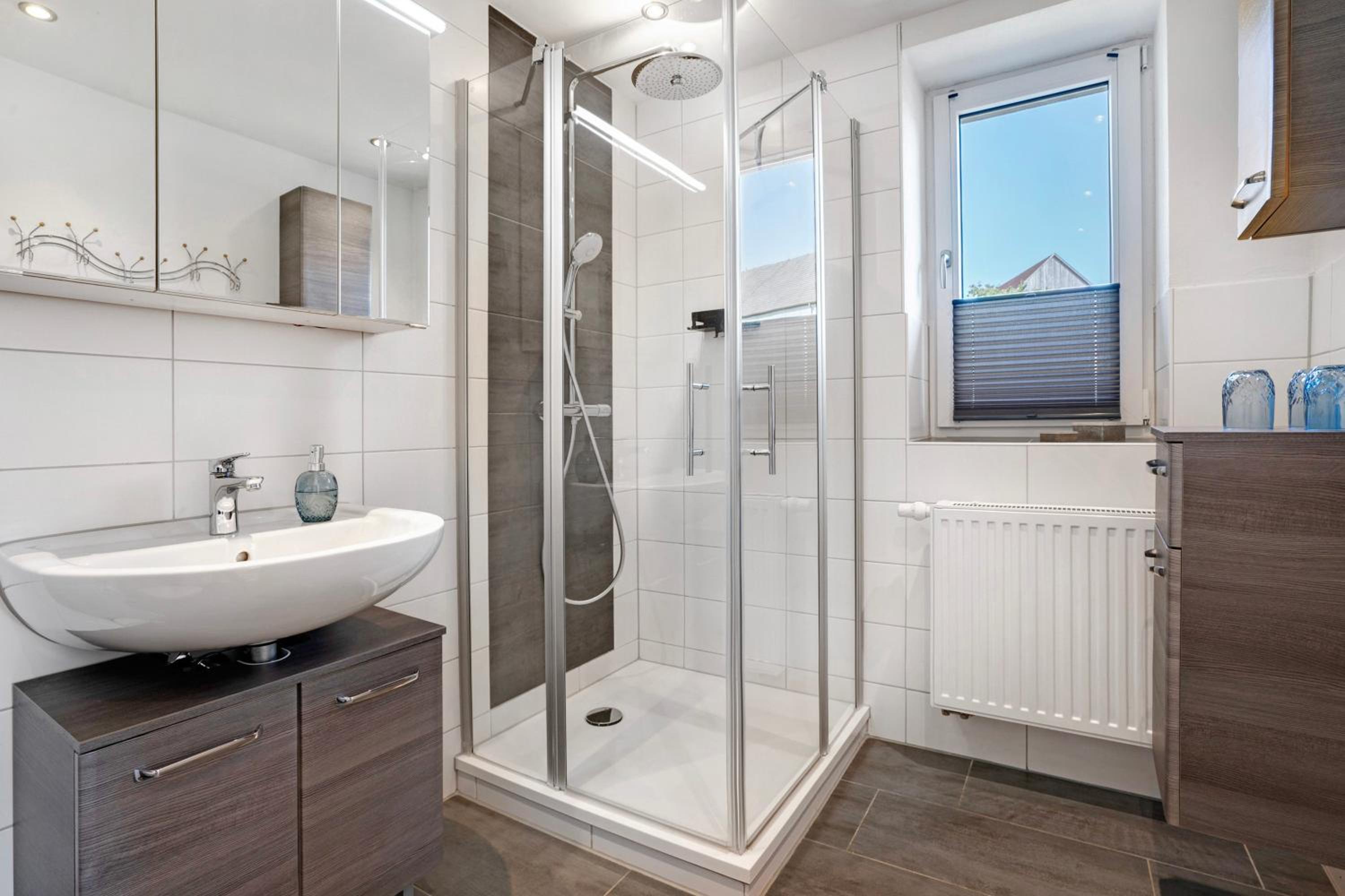 Three-Bedroom Premium Apartment with Balcony photo 3
