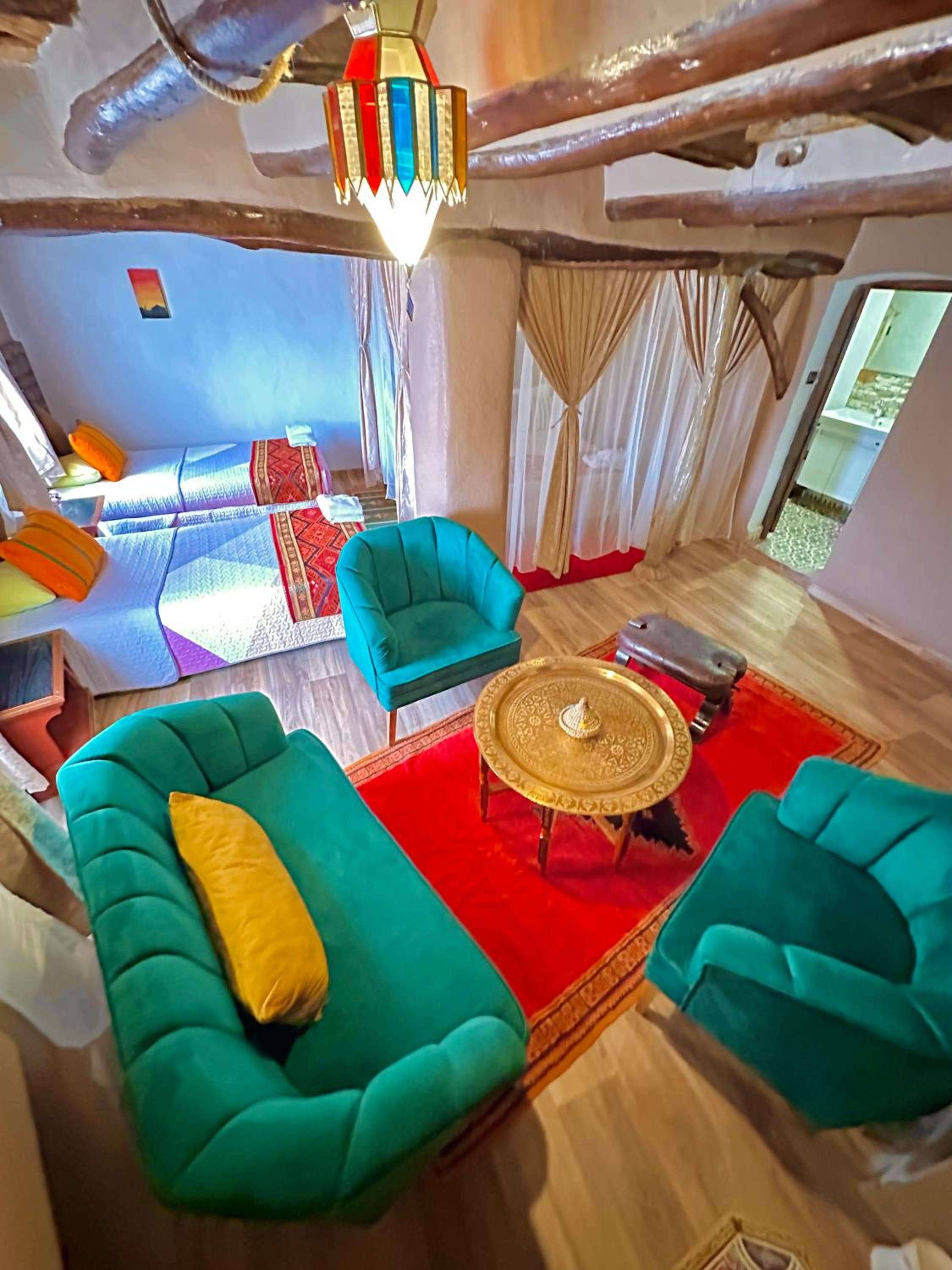 Family Room (4 Adults) photo 2
