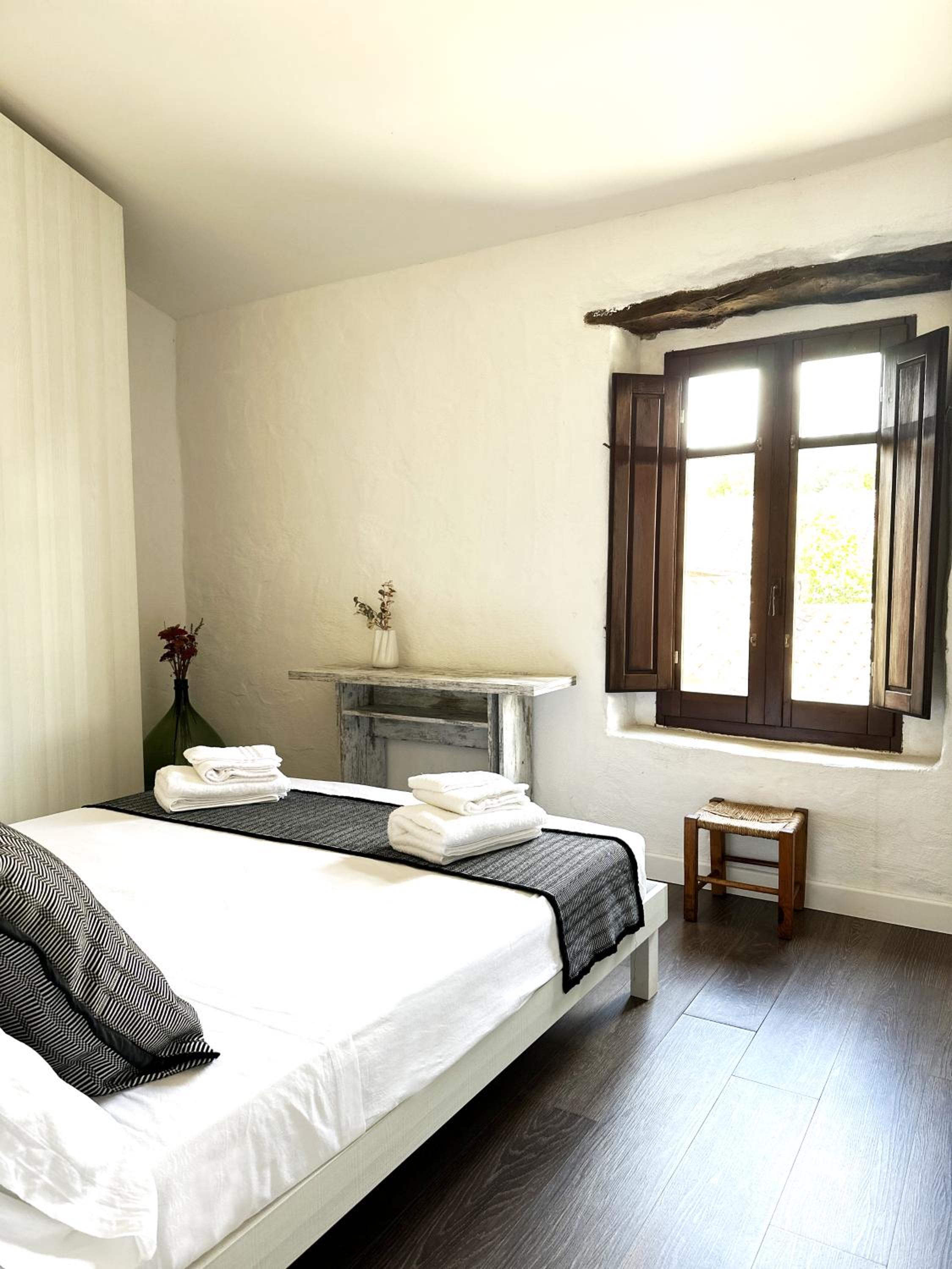 Double Room with Private Bathroom photo 1
