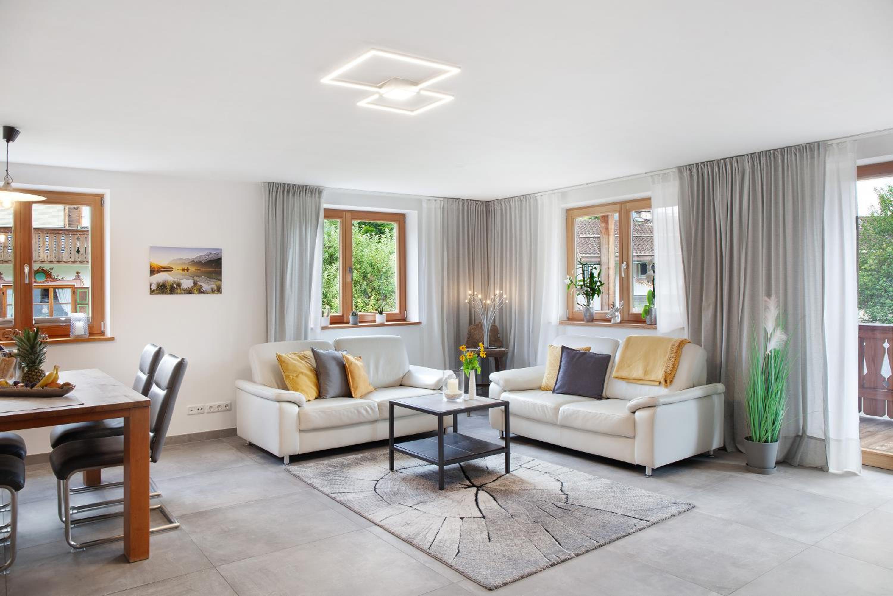 Two-Bedroom Deluxe Apartment with Garden View