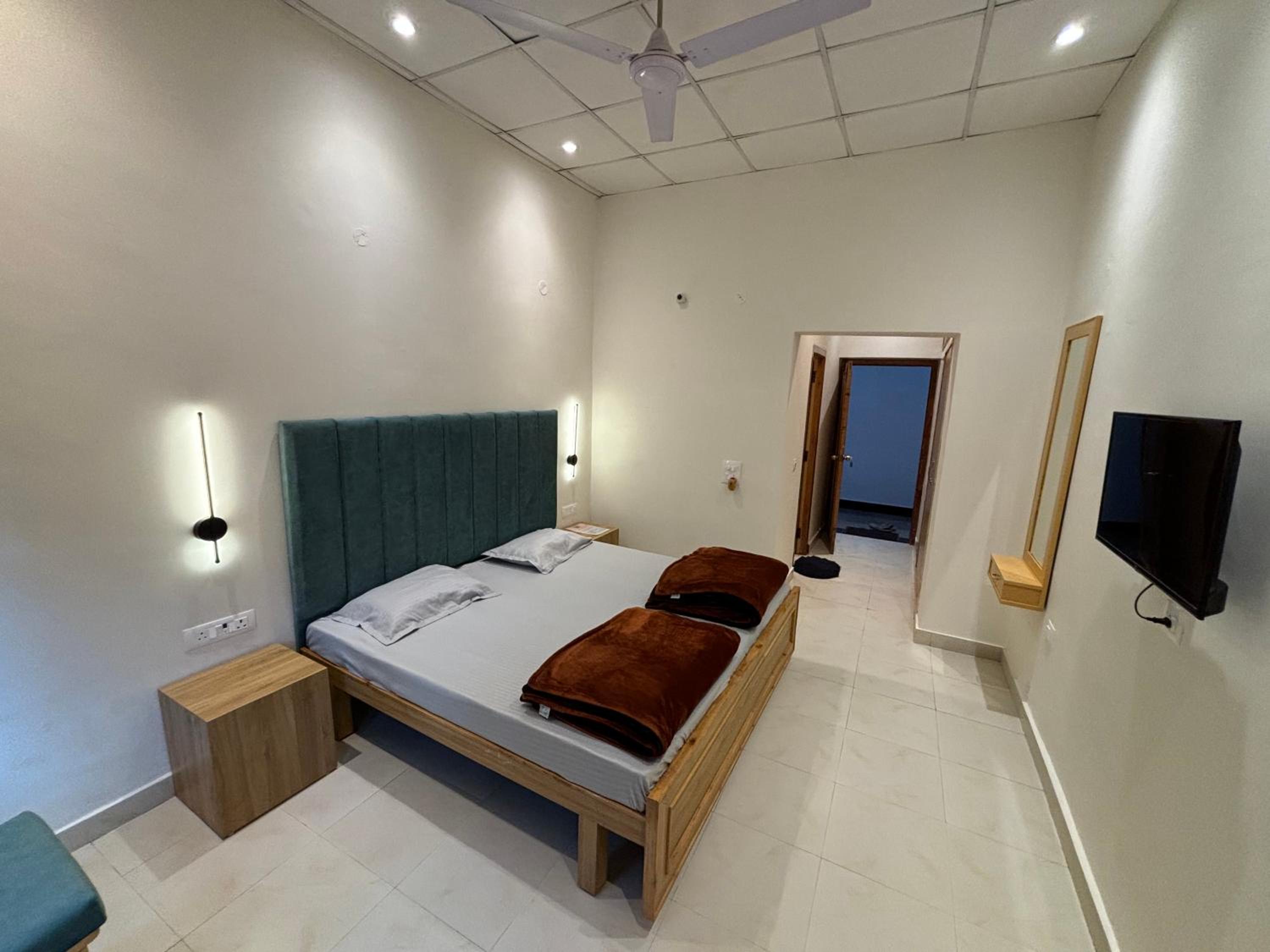 Double Room