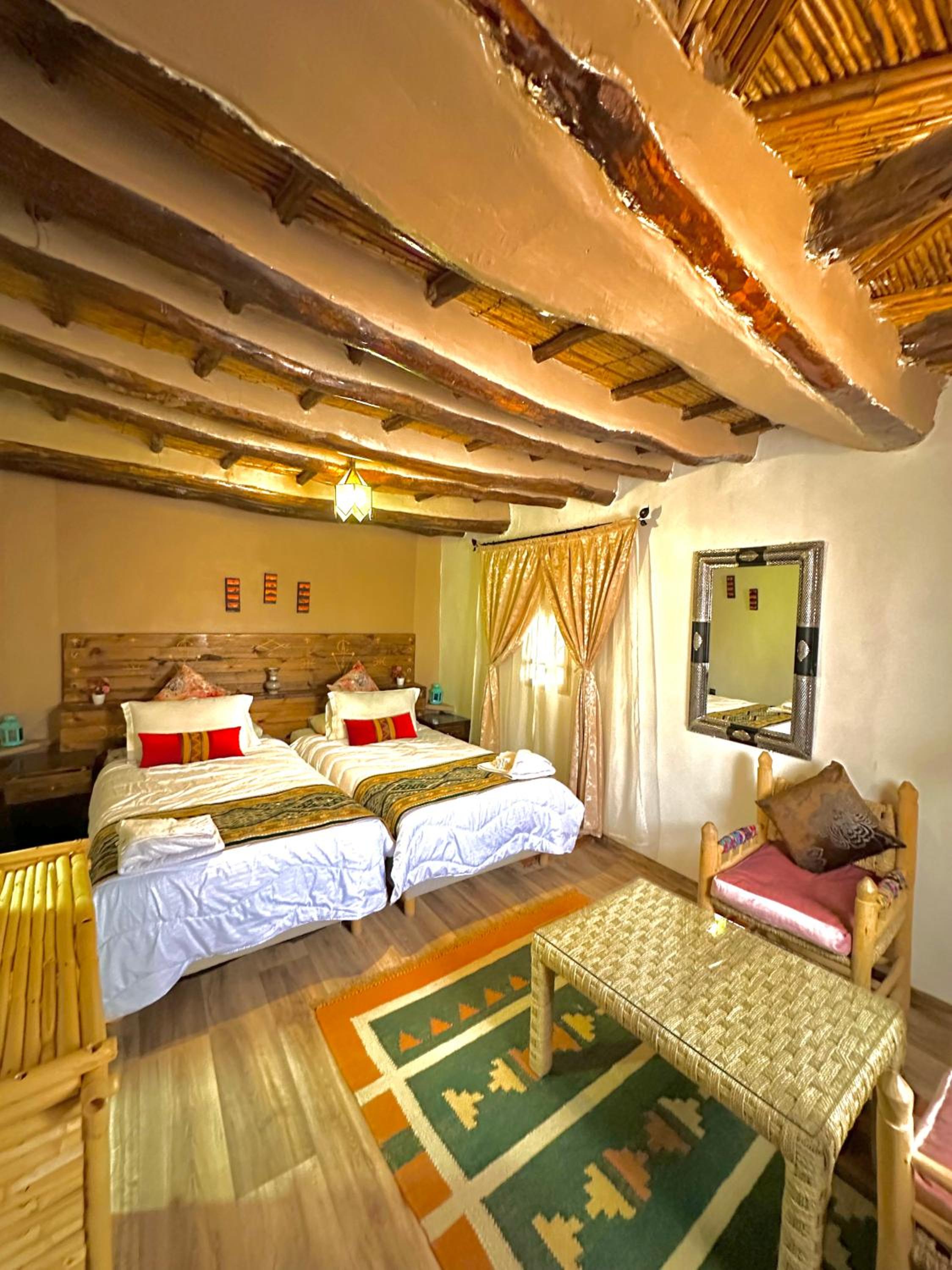 Standard Twin Room photo 3