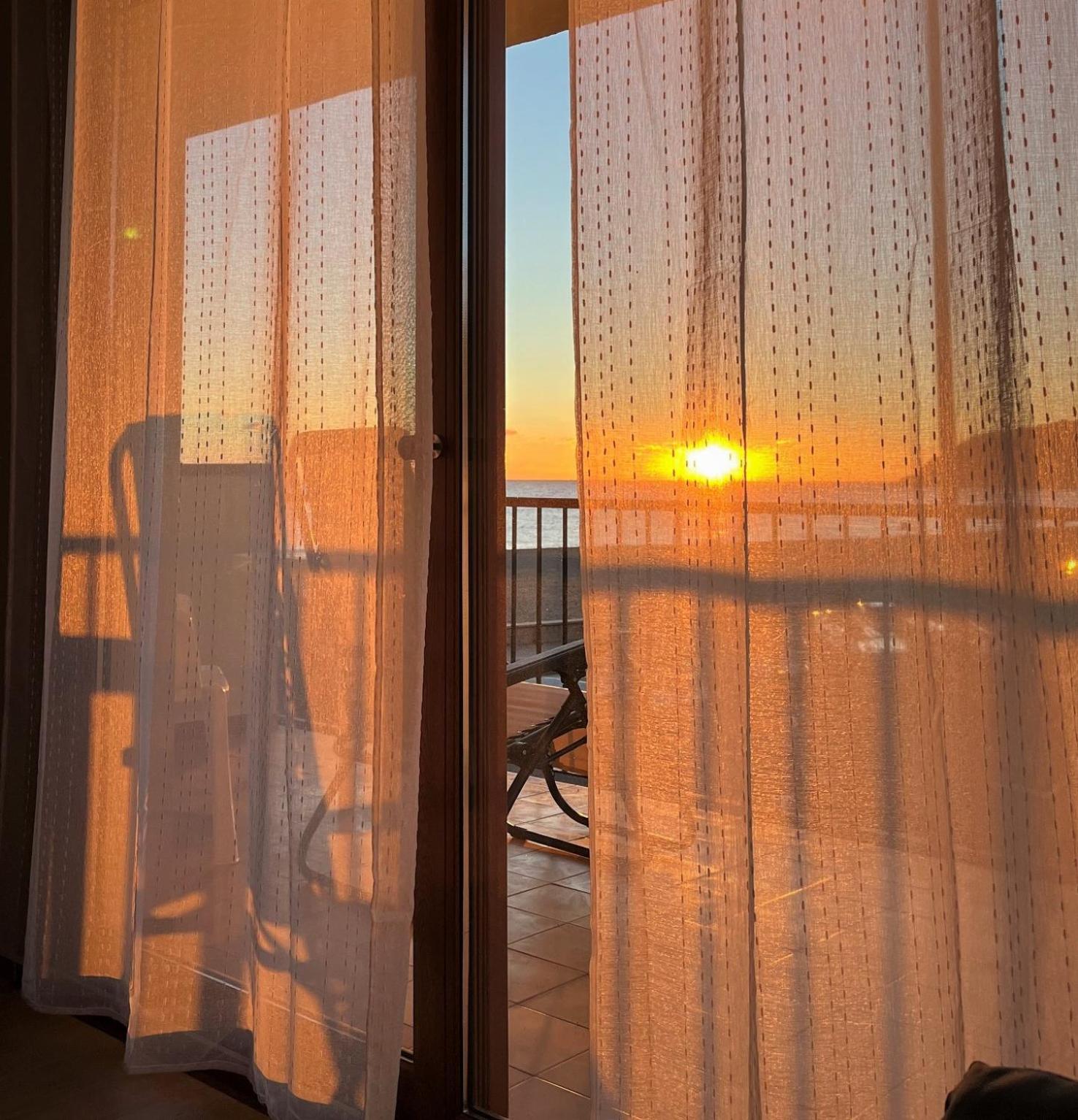 Apartment with View and Balcony photo 2