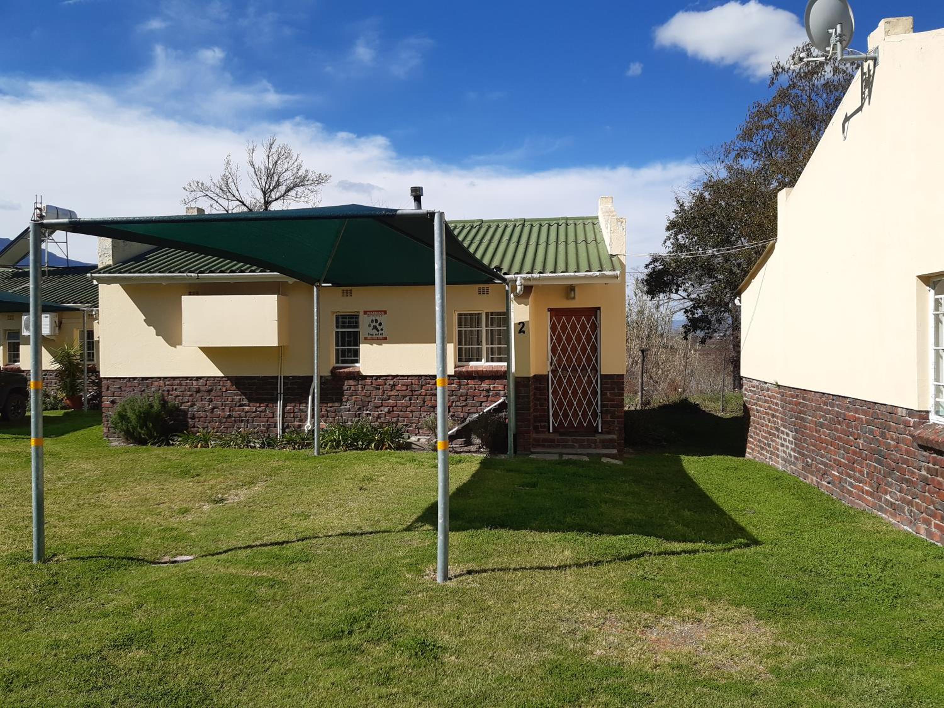 Two-Bedroom Cottage photo 3