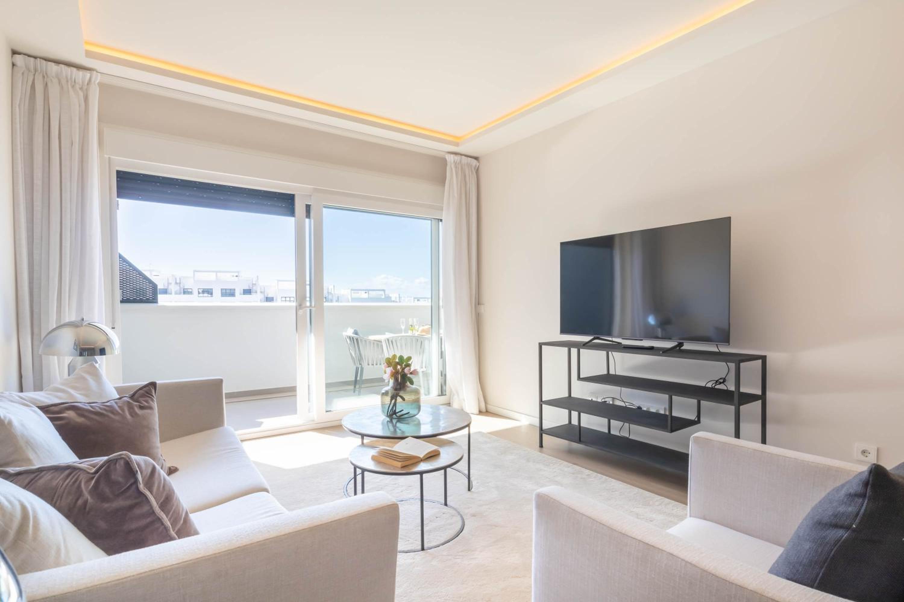 Apartamento de Dos Habitaciones con Terraza