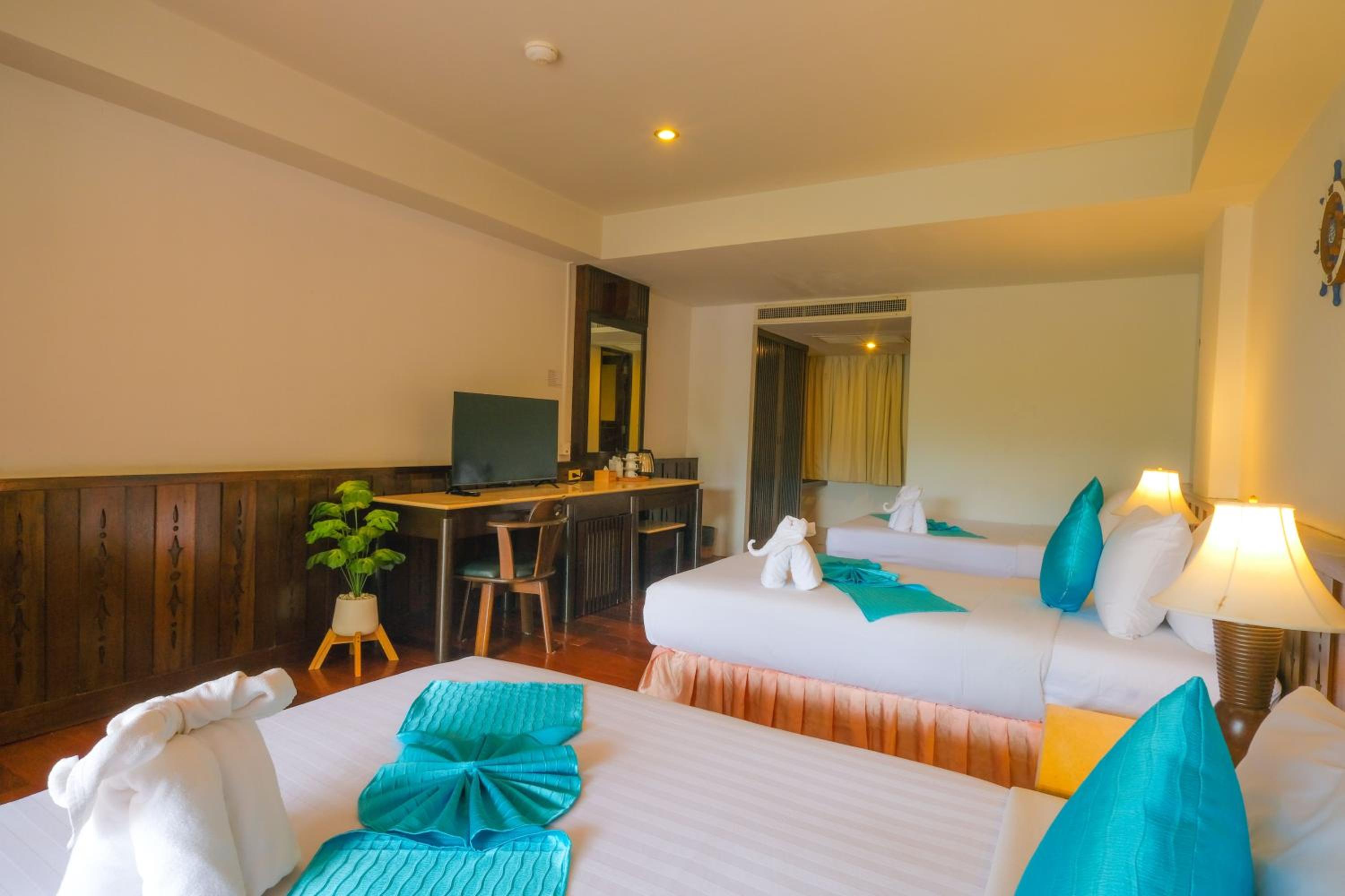 Superior Triple Room photo 1