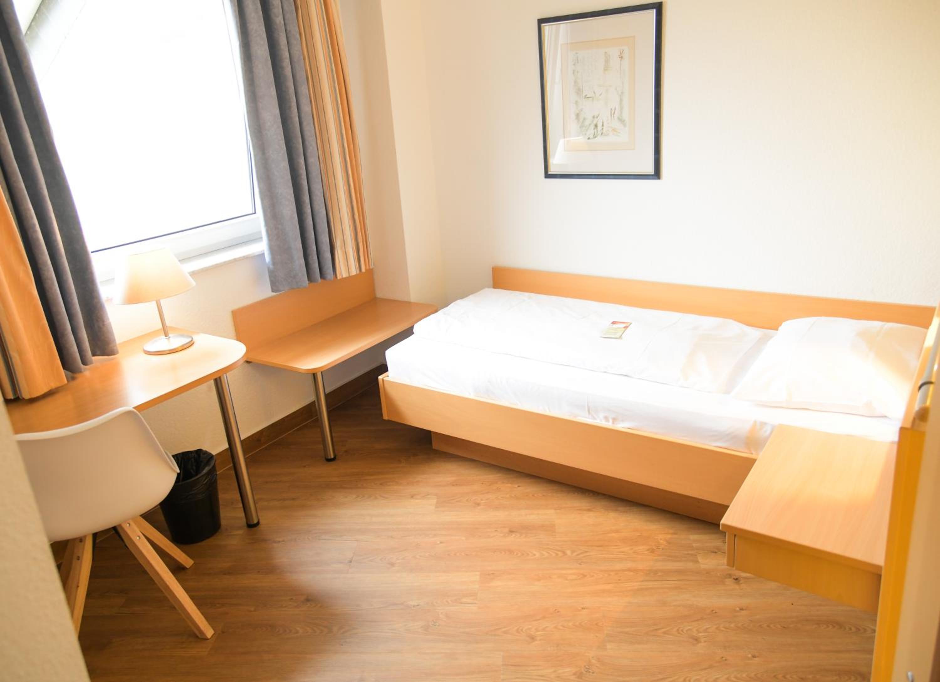 Single Room photo 3