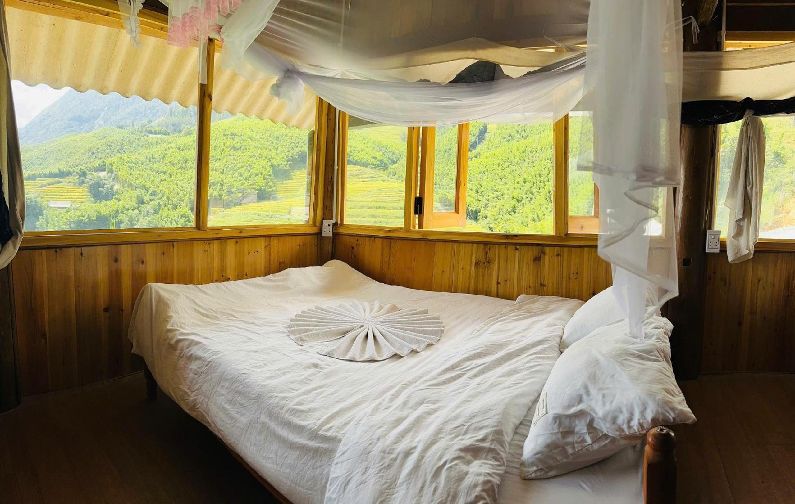 Family Room With Mountain View