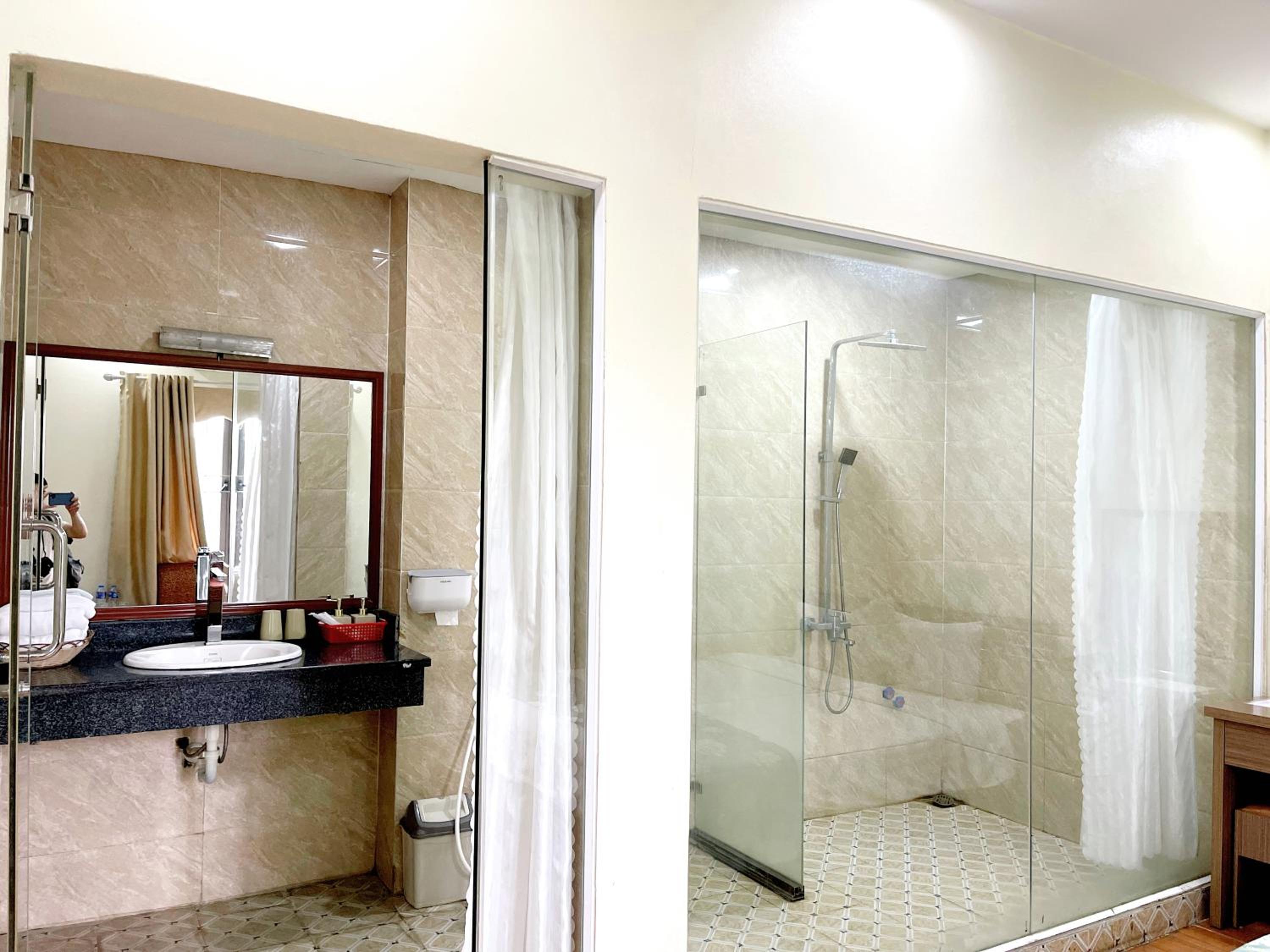 Triple Room - Photo 9