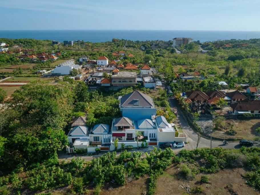 Superior Villa photo 2