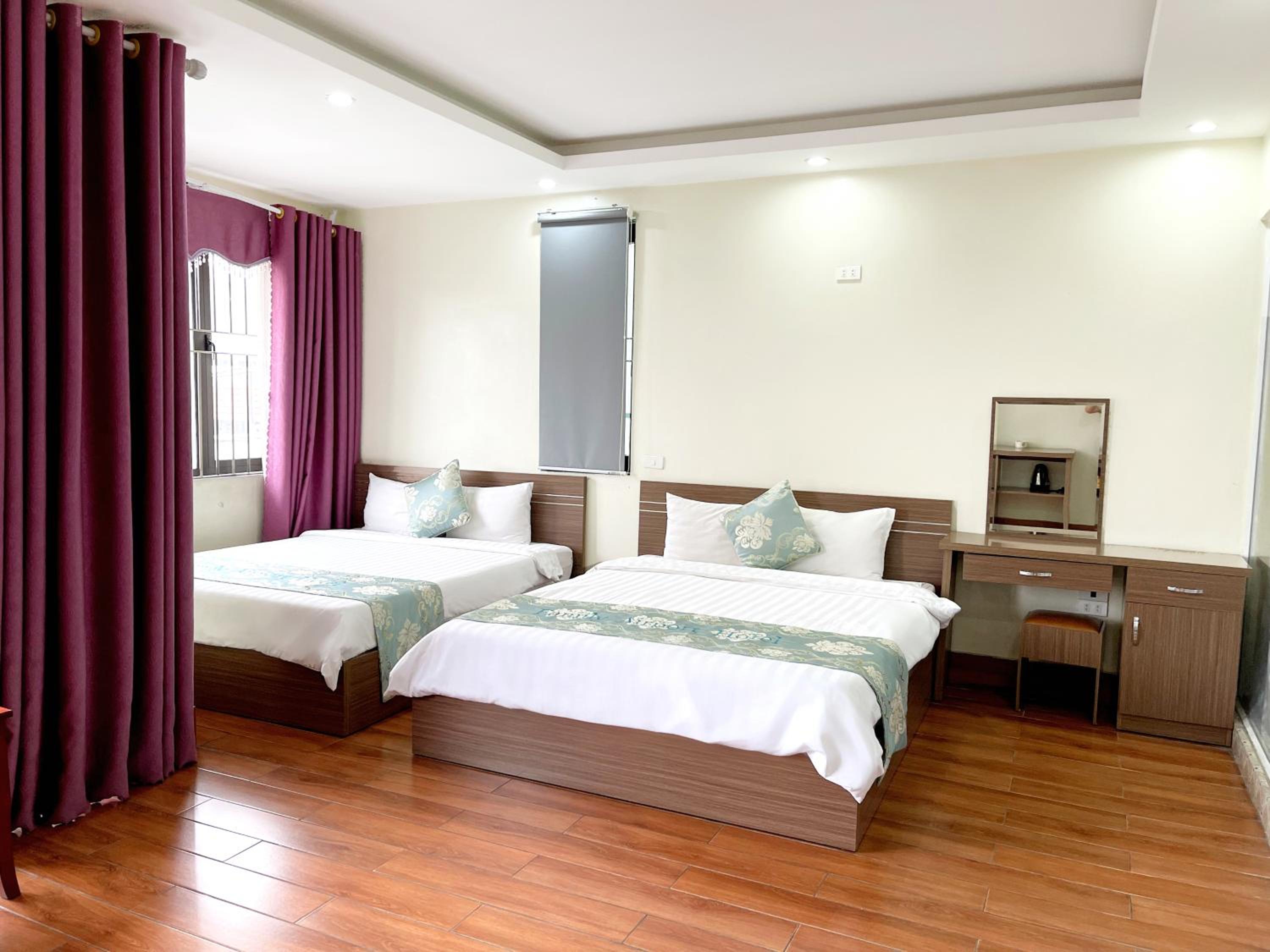 Quadruple Room - Photo 1